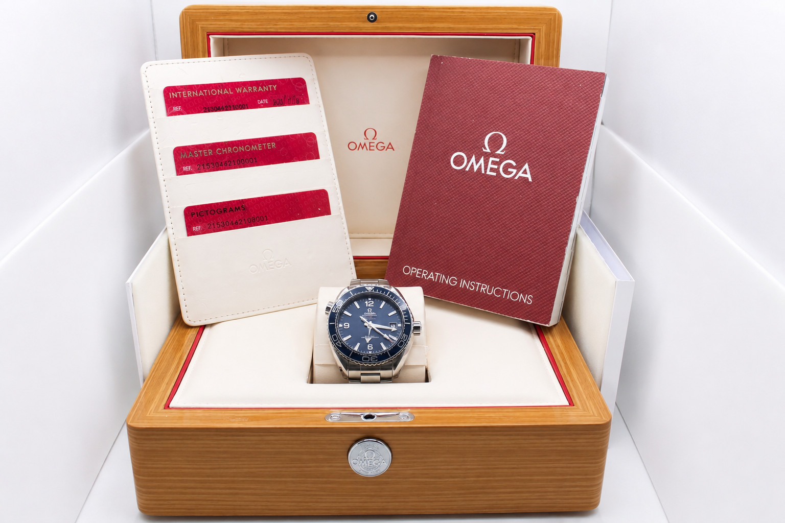 OMEGA Seamaster Planet Ocean 600M Blue Dial 215.30.44.21.03.001 43.5mm