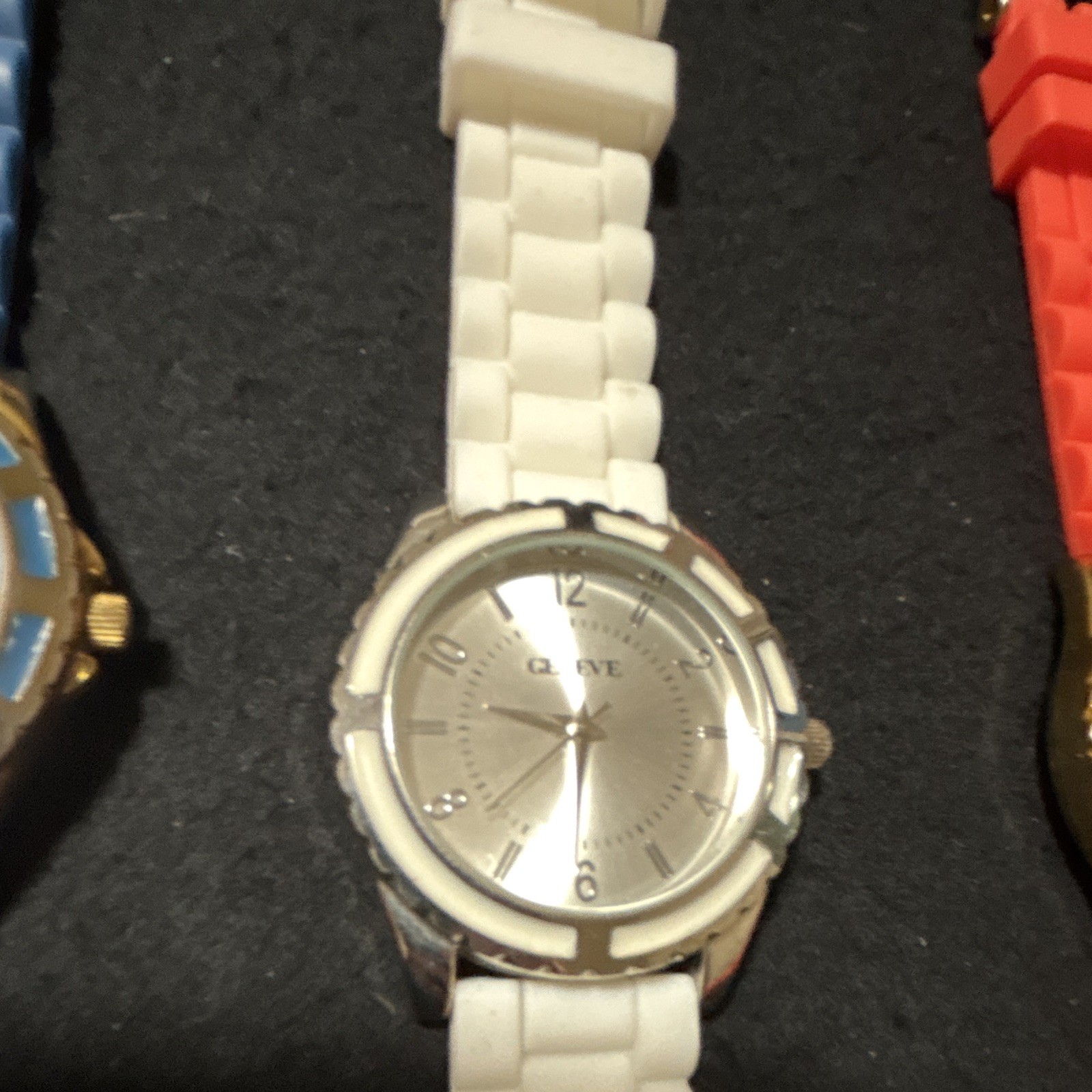 Geneve Lot of 4 Round Analog Watches Blue/White/Red/Black Rubber Straps