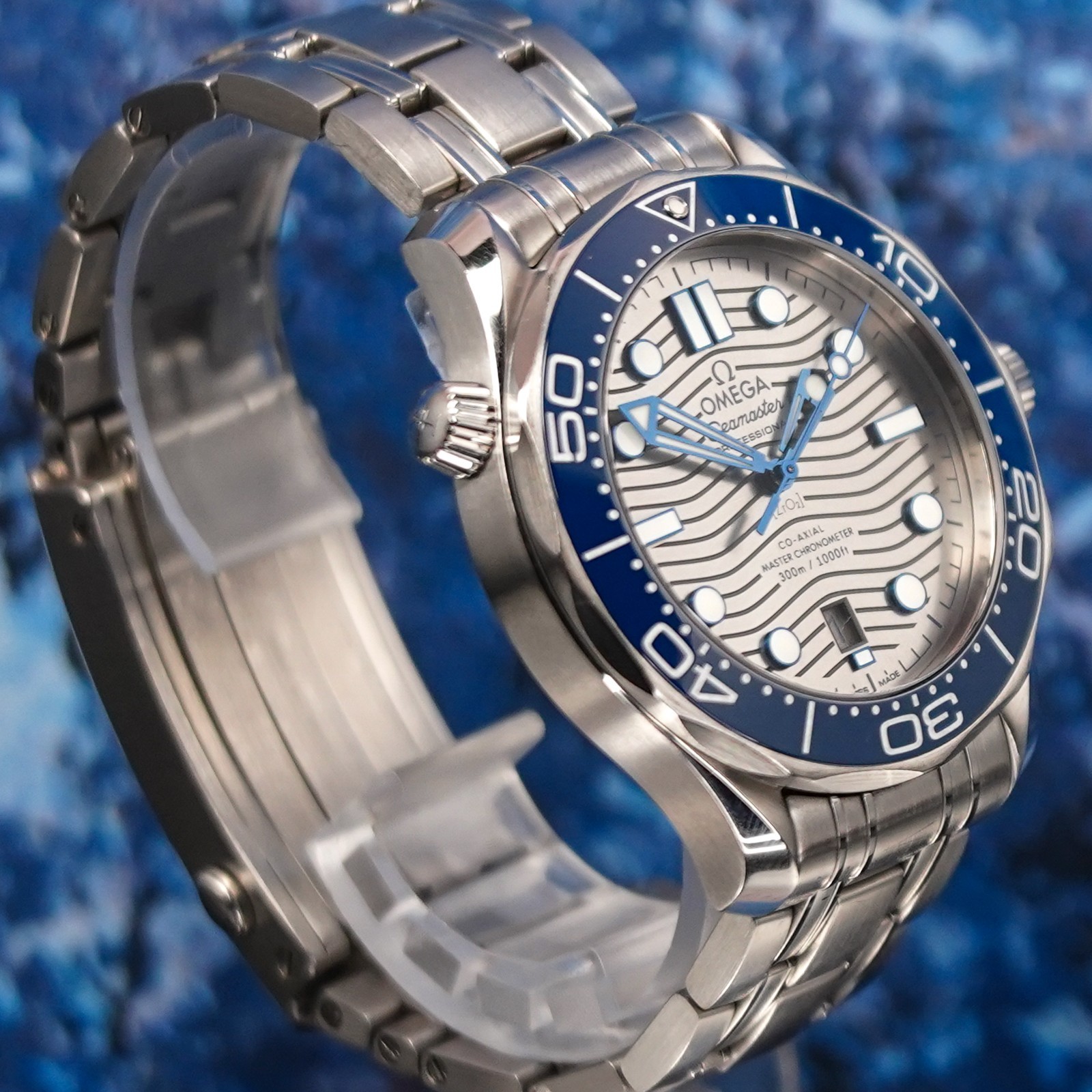 Omega Seamaster Diver 300M – 42mm – 210.30.42.20.06.001 – Grey Dial – 2019 – B&P