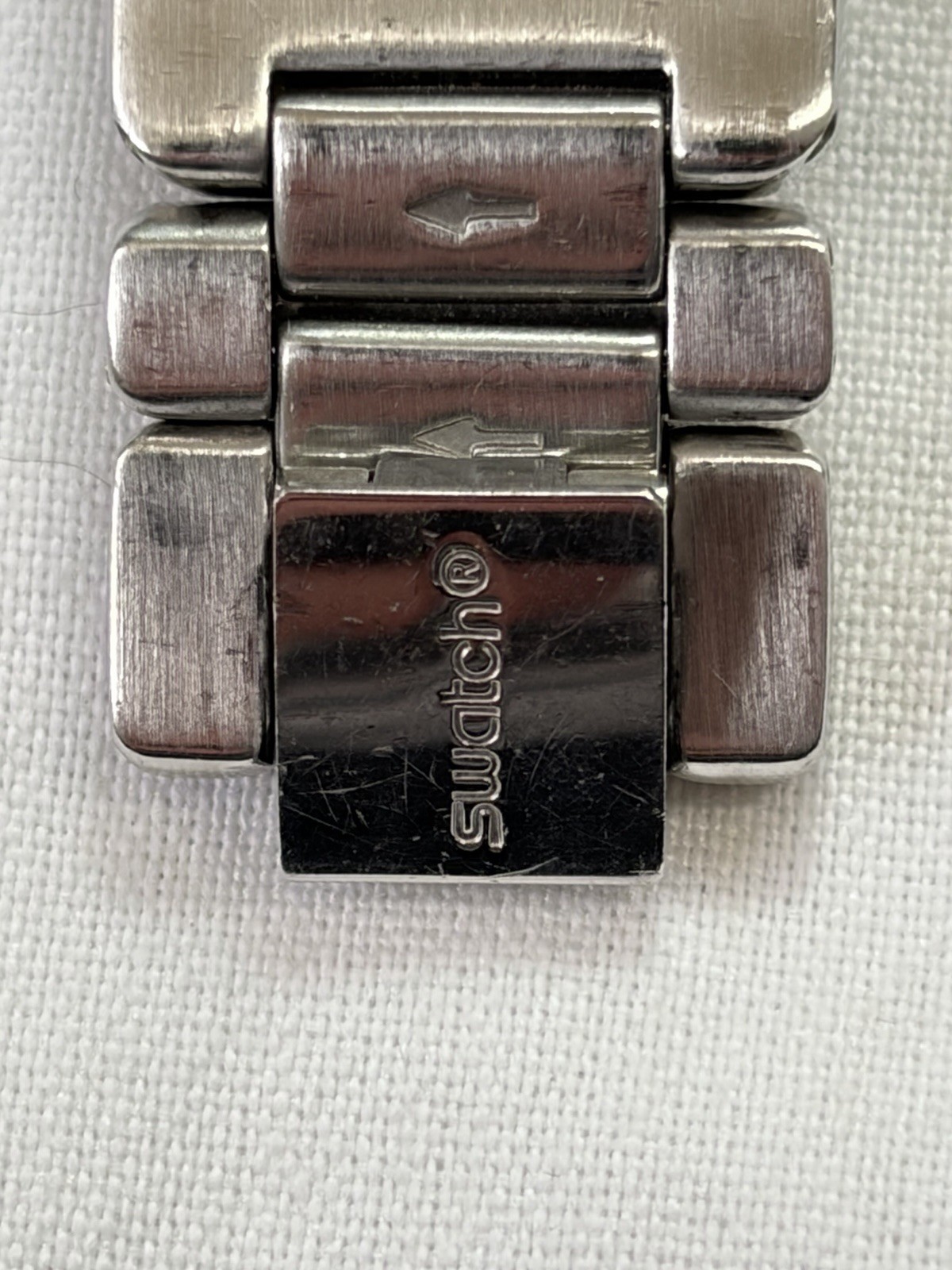 Swatch Swiss SUBF100G “Lavender Field” Purple Bracelet Ladies Watch Runs 2006