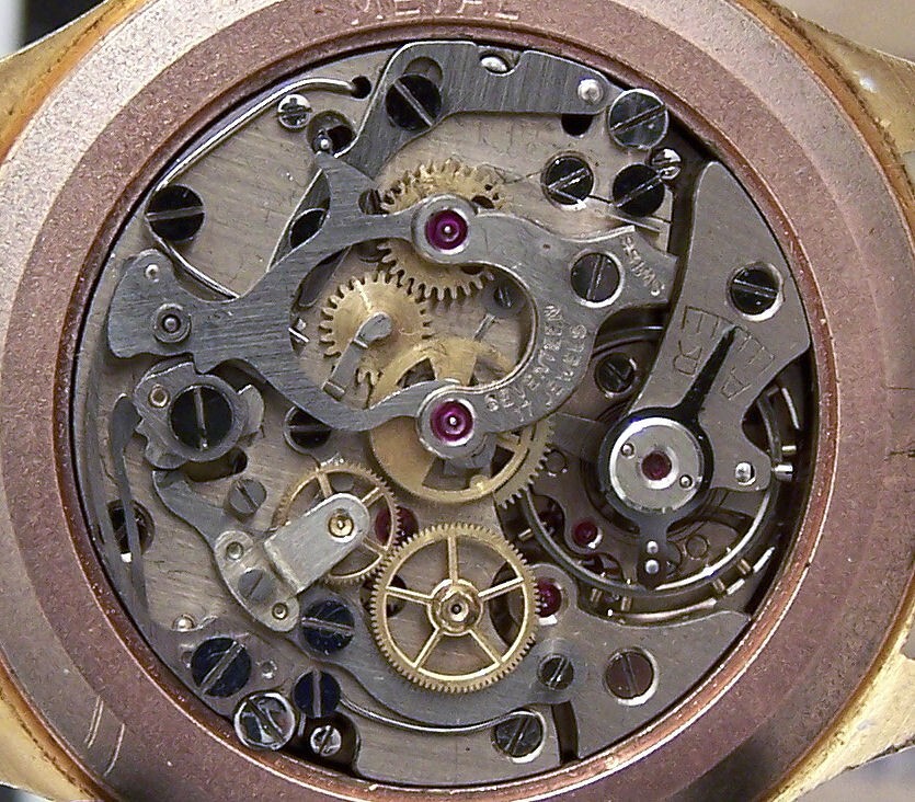 60’S SOLID 18K GOLD ANTIQUE VINTAGE 2 REG CHRONOGRAPH LEMANIA 1270 SWISS WATCH