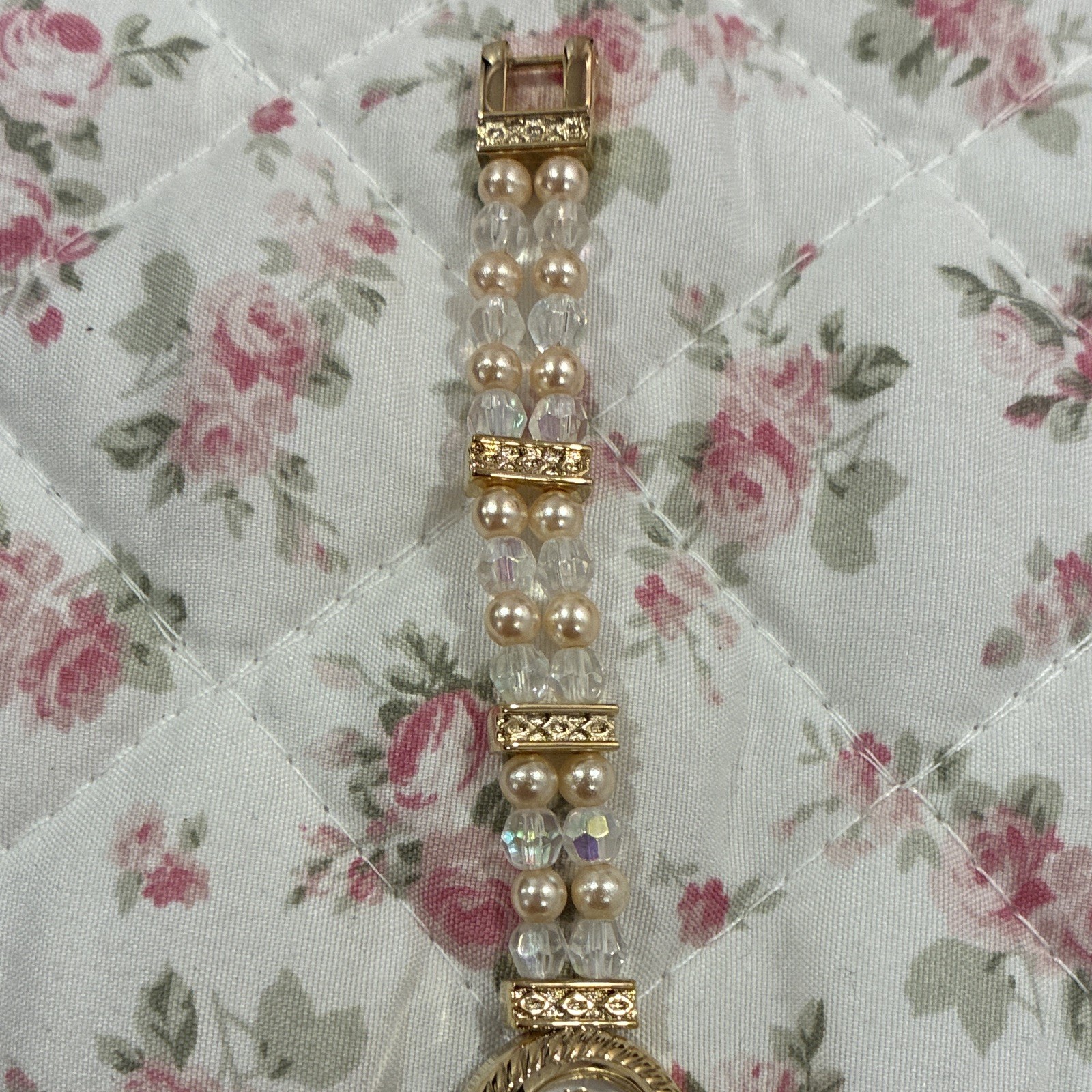 Jaclyn Smith Women’s Quartz Oval Gold Tone Beaded Bracelet Watch NEEDS BATTERY