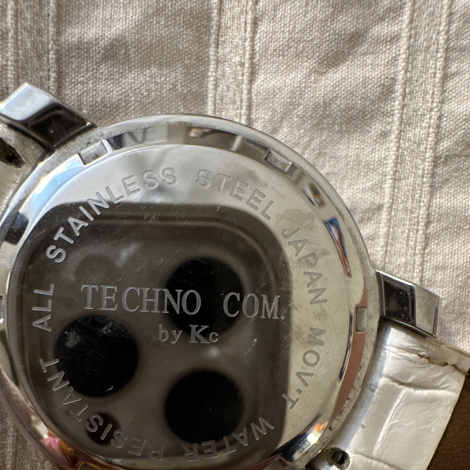 Aqua Master Techno Com. by KC Women’s Quartz Analog Silver Dial White Strap