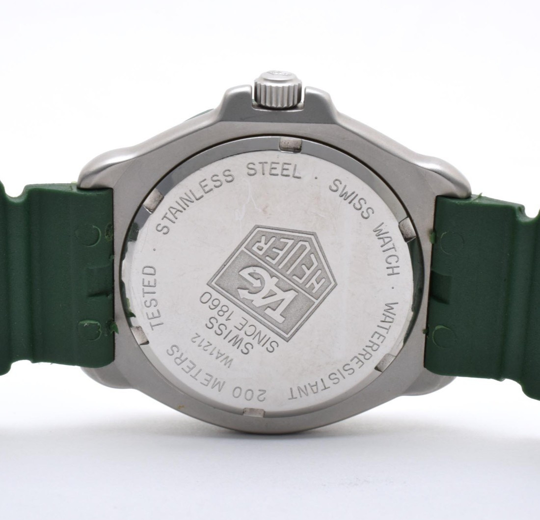 TAG Heuer Formula 1 WA1212 Quartz Men’s Watch Green Dial Diver 200m 34mm JAPAN