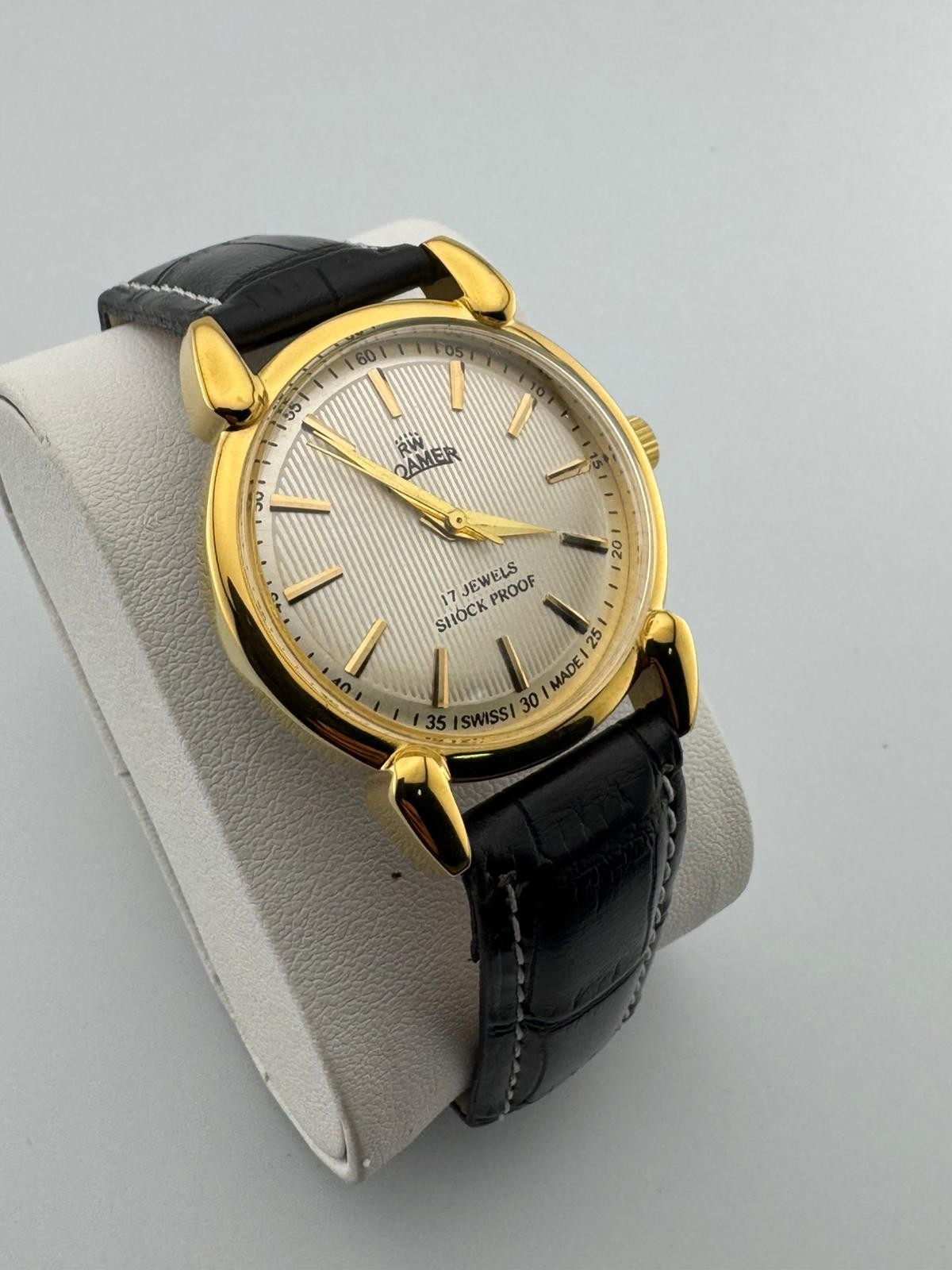 Rare Vintage Roamer ST96 Mechanical Men’s Watch – Mint