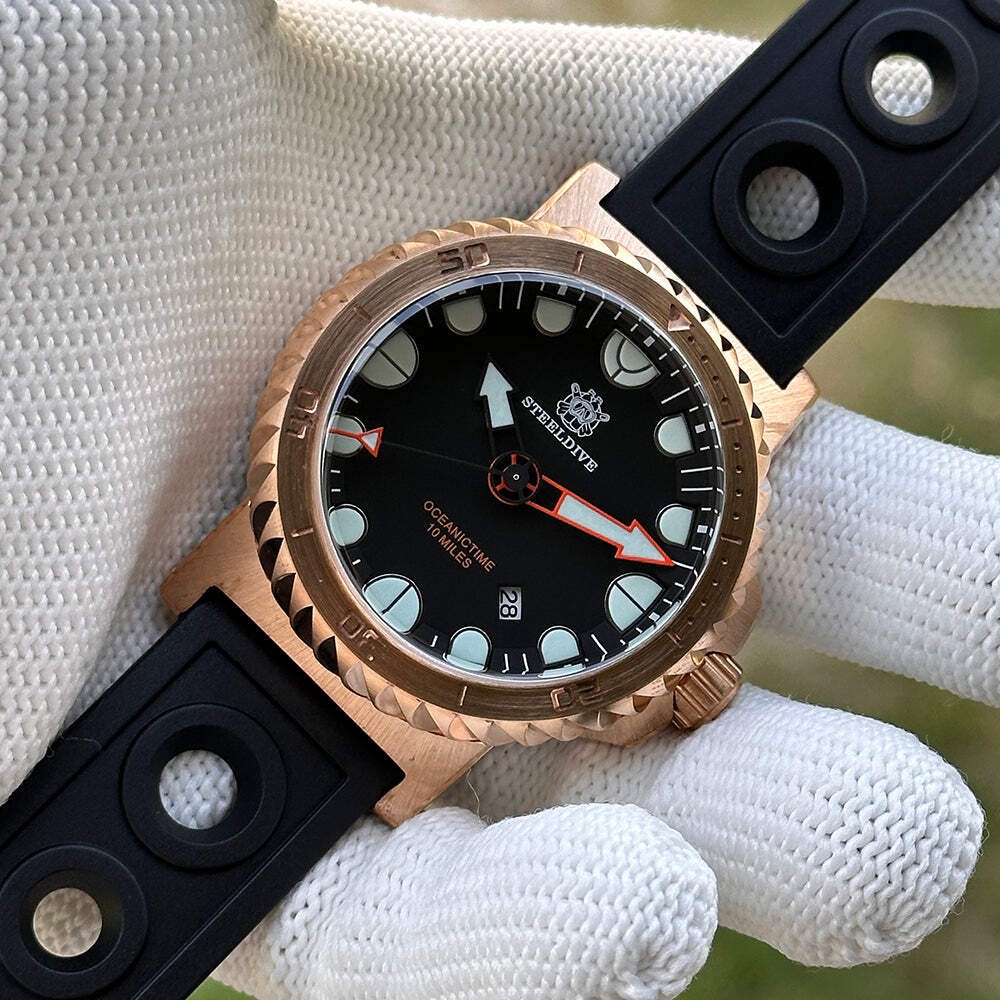 STEELDIVE SD1982S — 46.5mm Oversize Thick CuSn8 Solid Bronze NH35 Dive Watch