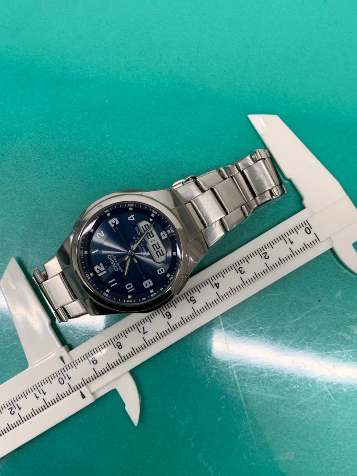 RR6-105 Used Casio WVA-M600