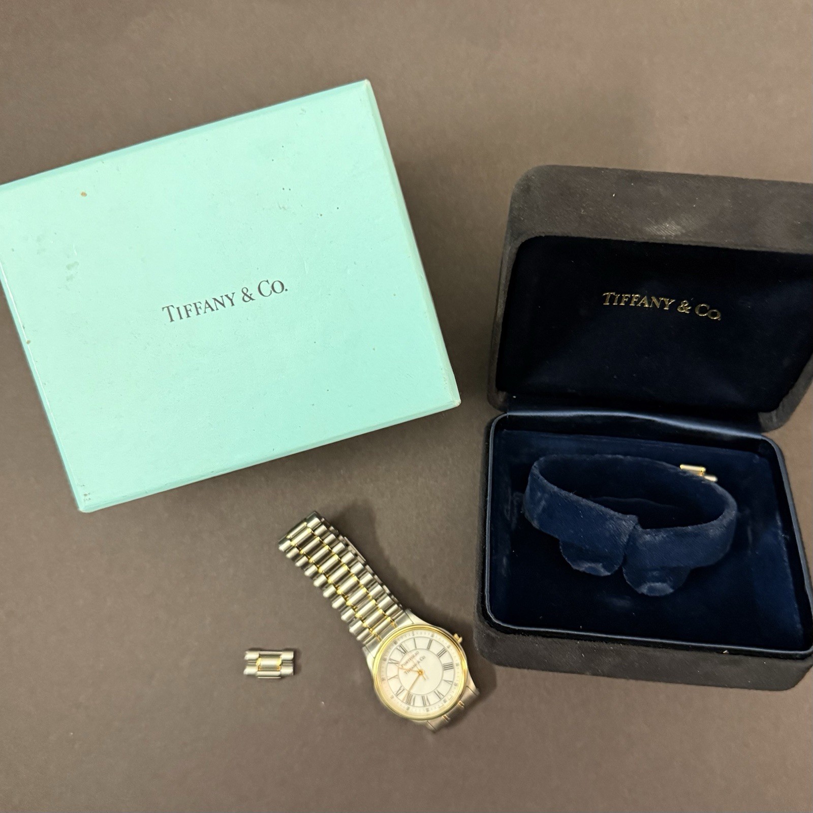 Tiffany & Co. Portfolio New Battery/Quartz Union Pacific Engraving Lightly Used