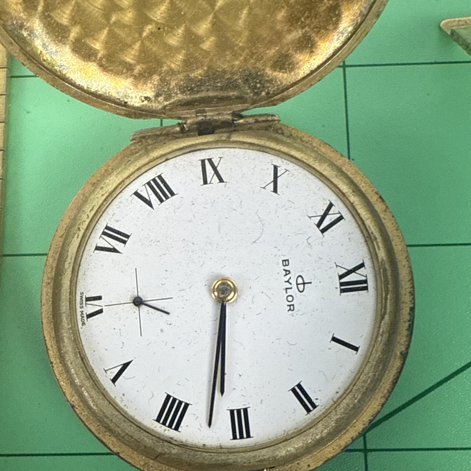 Lot Of 12 Vintage Watches Two Are Working See Description Seiko Ruxton Bulova