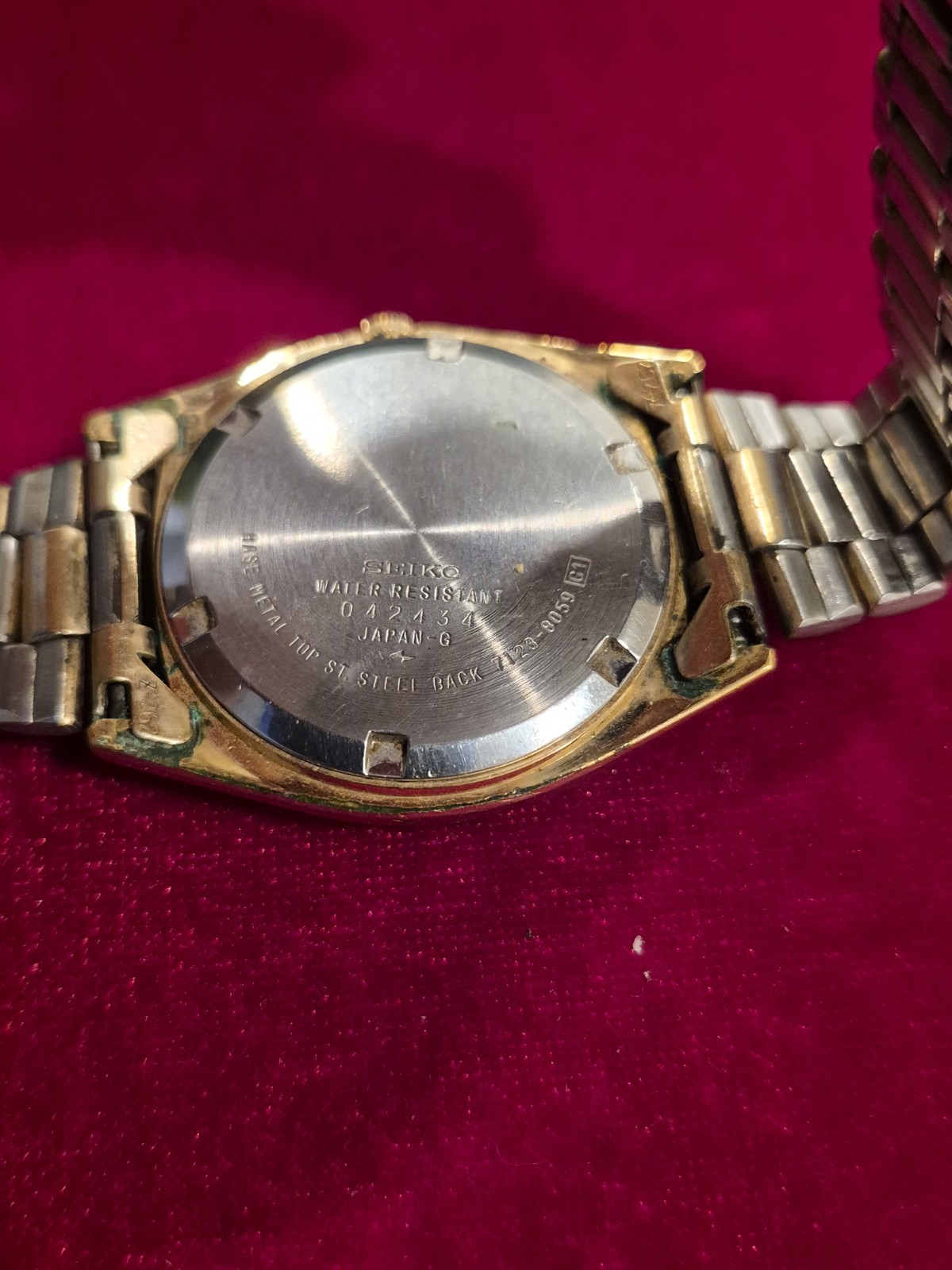 Seiko President Mens Watch 34mm Gold Tone Day Date 6923-8089