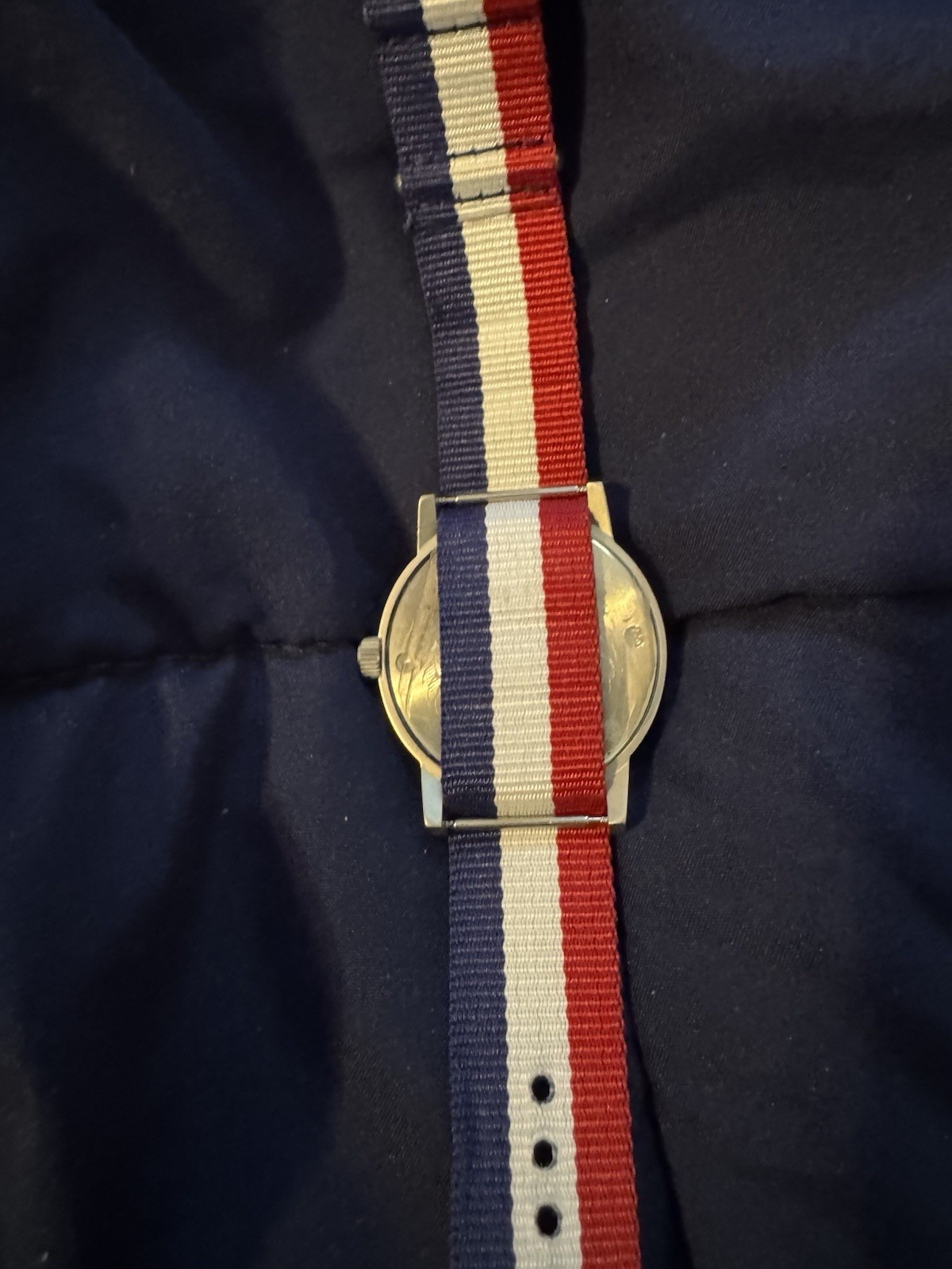 Vestal Analog Quartz Wristwatch White Dial 100m 10 ATM Red/White/Blue Strap