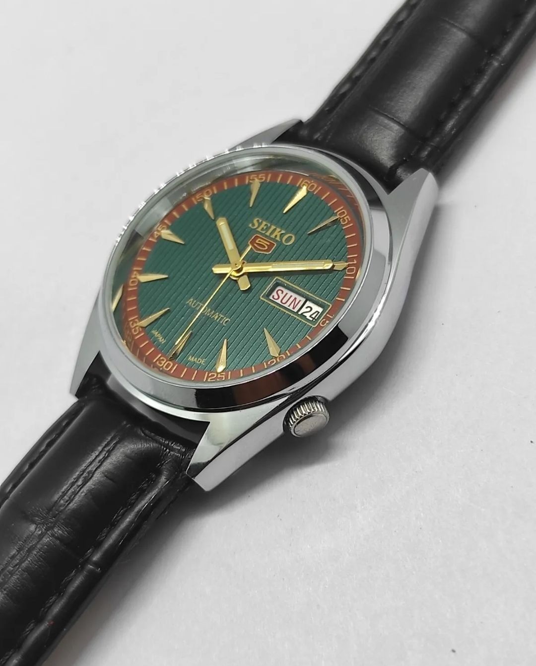 Seiko Refurbished Green Dial Day / Date Automatic Men’s Wrist Watch Free Shiping