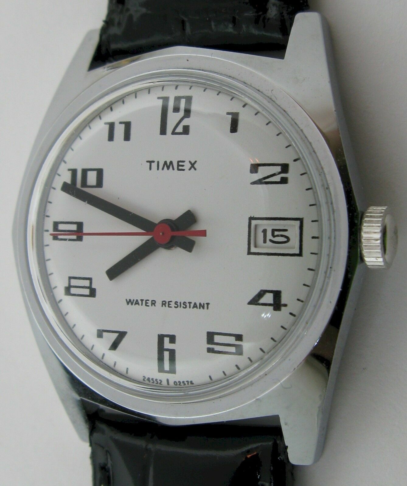 NEW From OLD STOCK Timex Men’s Manual Wind RED seconds Date Watch Leather Band