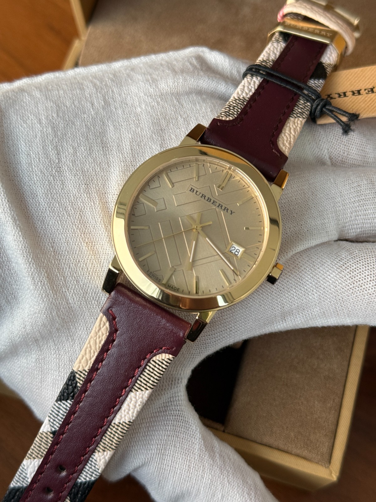 Burberry The City Gold BU9017 Gold Tone Women’s Watch