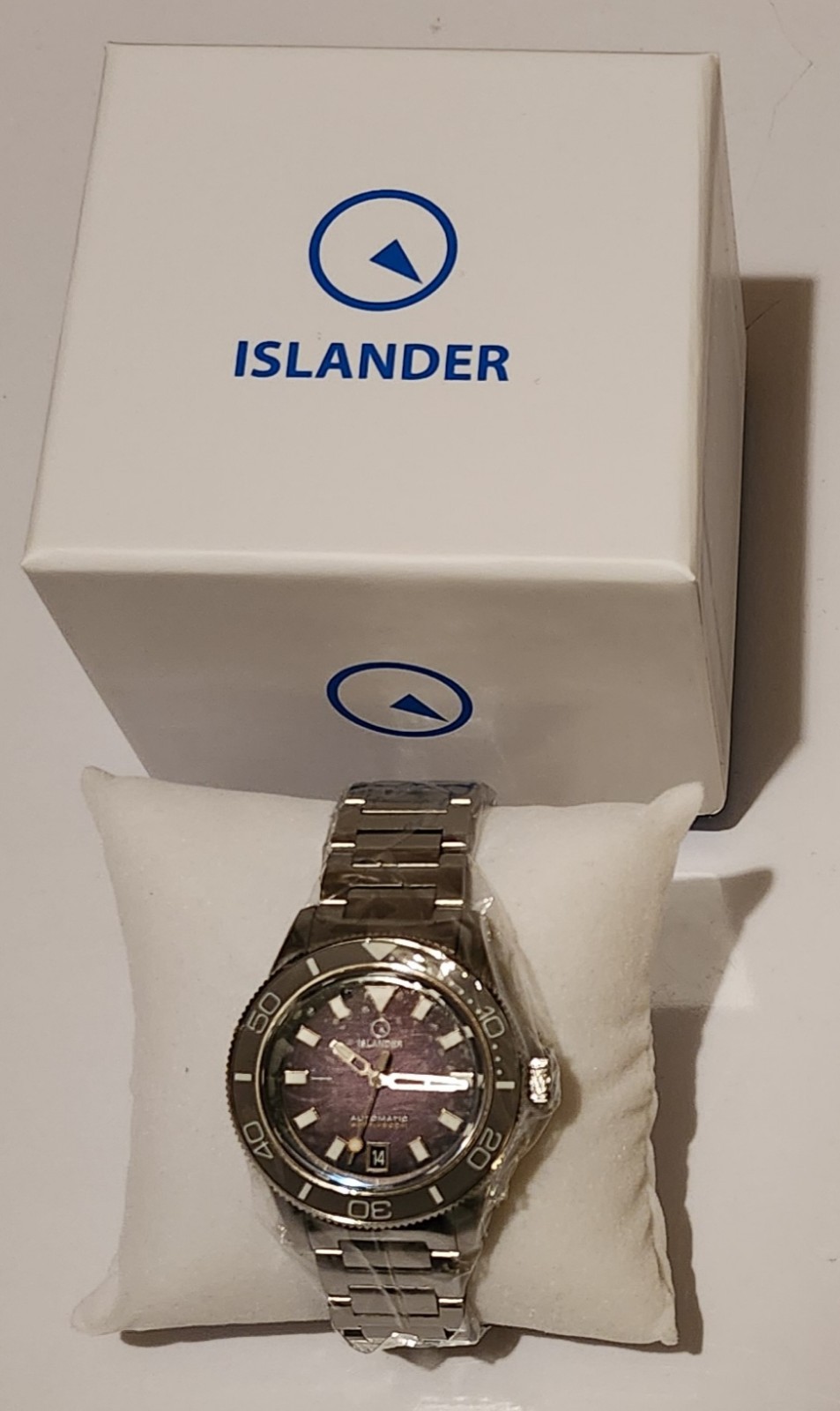Islander Bayport 40mm Automatic Dive Watch Warm Grey Dial Stainless Steel Band