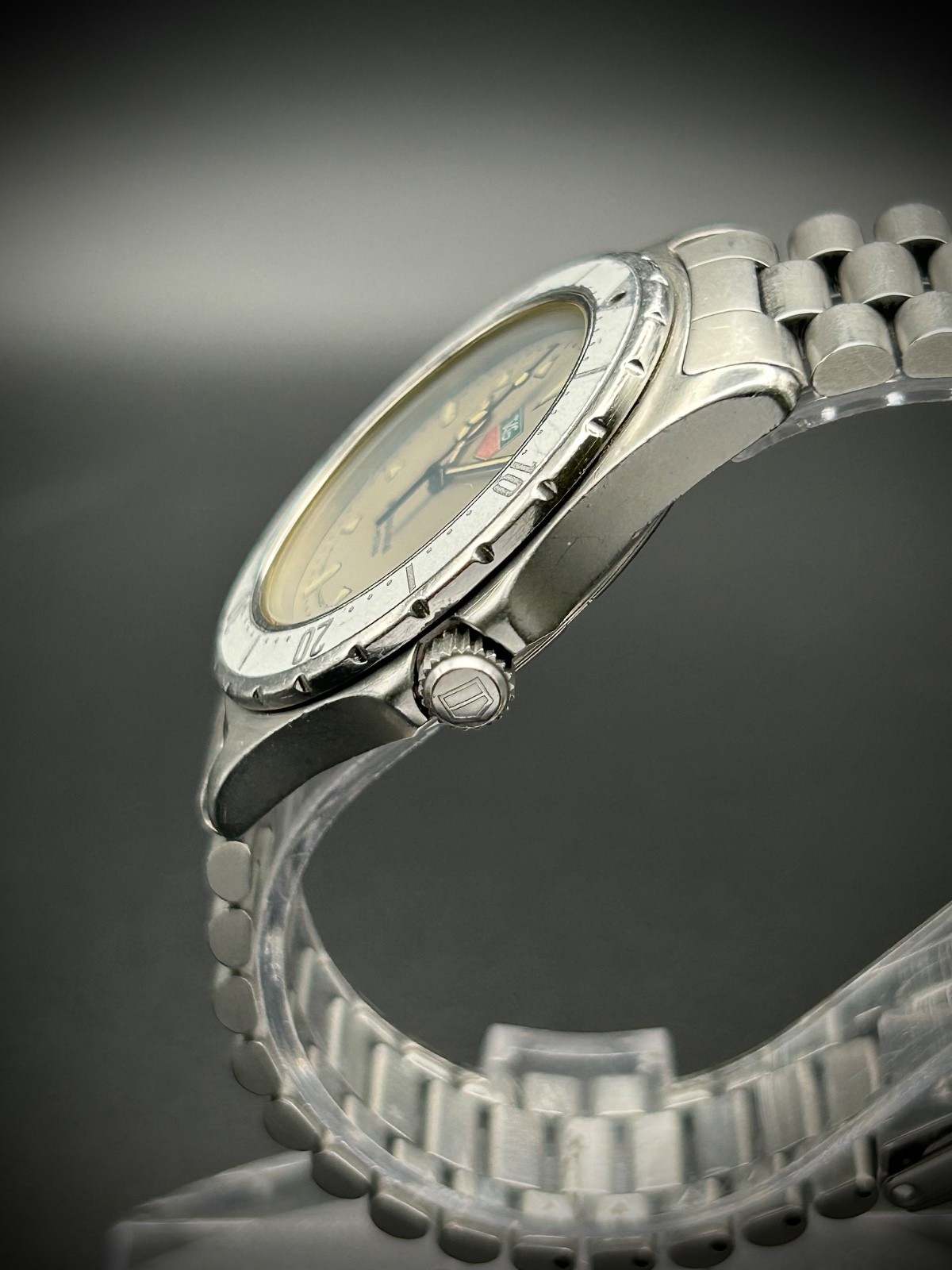 Tag Heuer 2000 Professional 200m Grey Dial Ref – 972.006