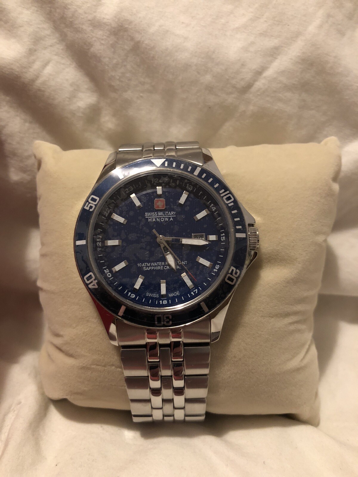 RARE and Beautiful Gift for the man in your life! Authentic Swiss Military watch