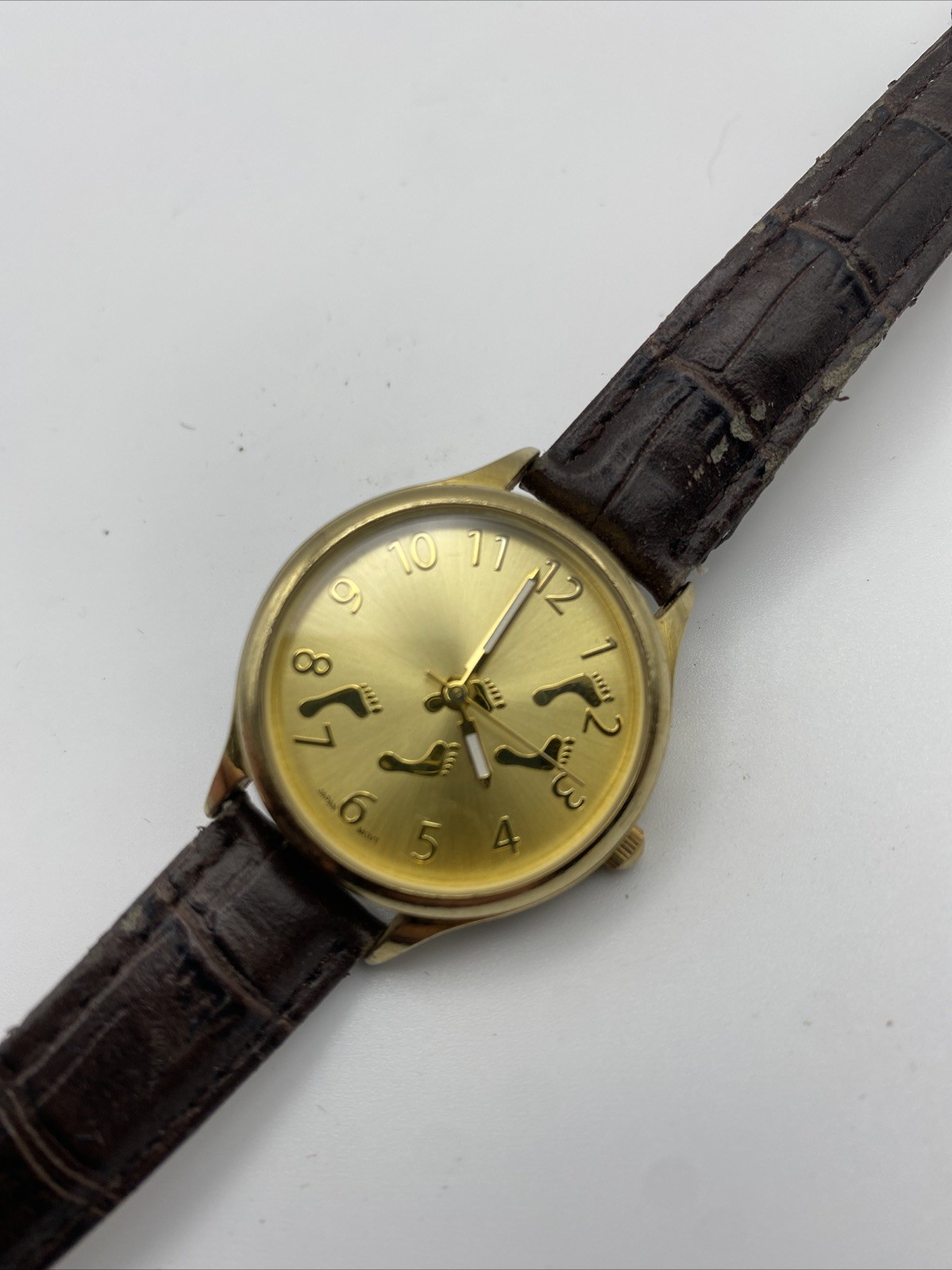 Women’s Footprints in the Sand Proverb Gold Tone Christian Watch New Battery