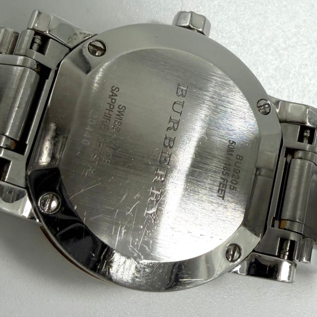 Working BURBERRY Wristwatch Nova Check Gold Combo Ladies