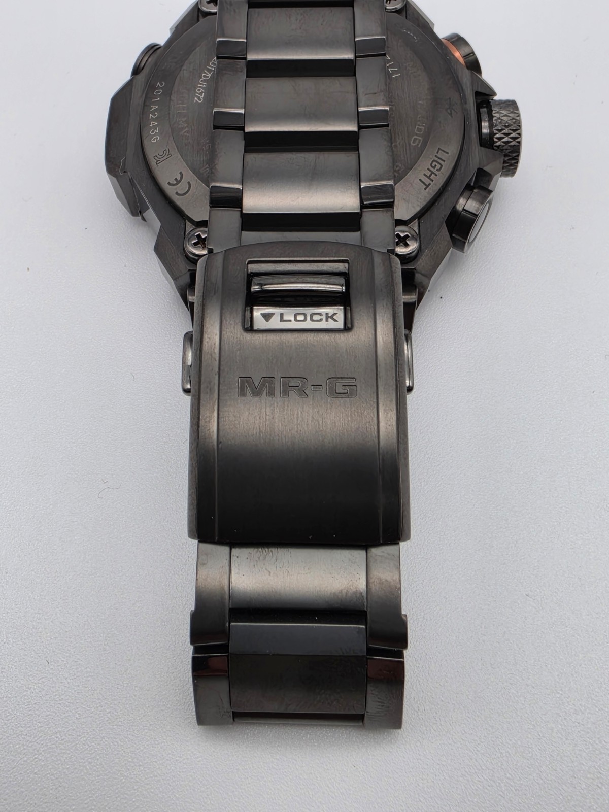 Casio G-Shock MR-G MRG-G2000CB-1AJR GPS Solar Titanium Box Papers
