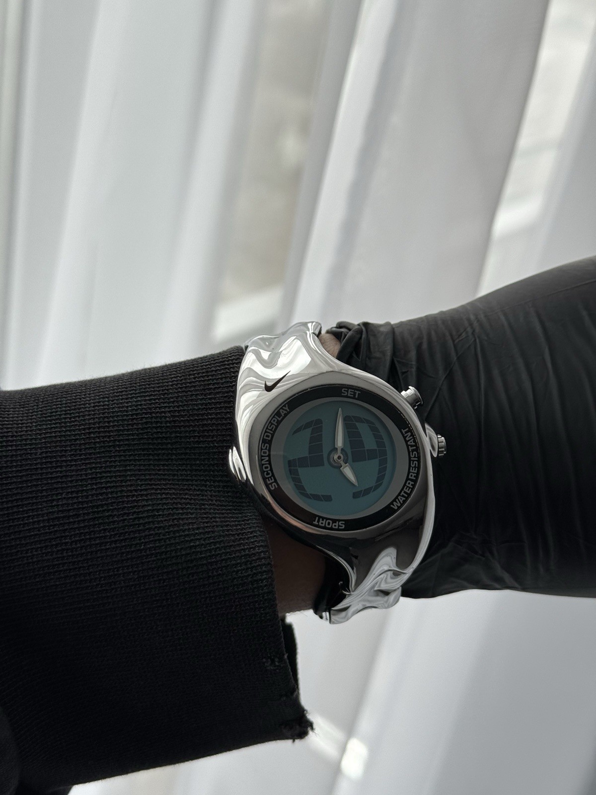 Vintage Nike Triax Metal Steel Watch Hype Y2K Avantgarde Retro Silver Chrome