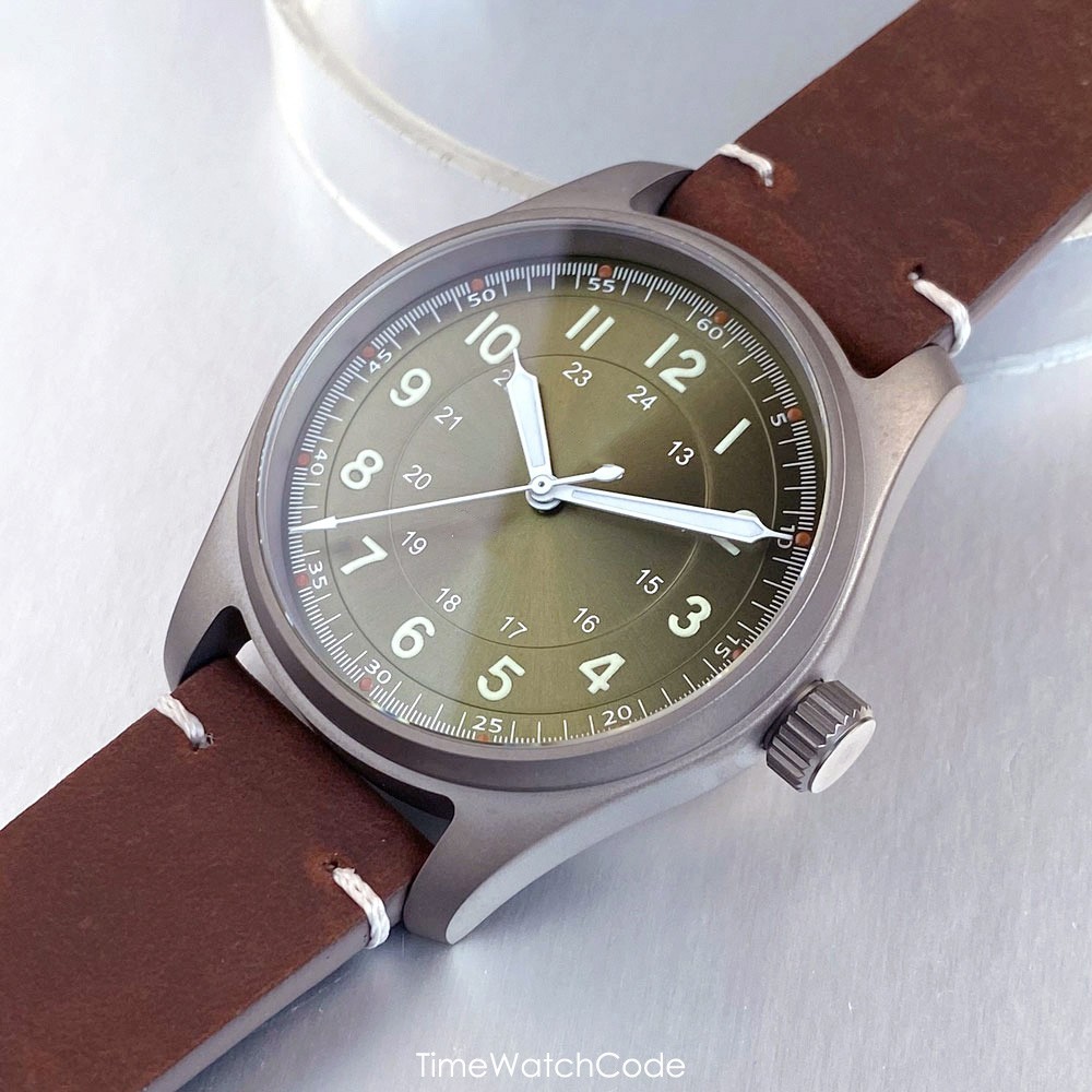 Ti-2 Titanium NH35A Pilot Automatic Men Watch 20BAR Green Sapphire Crystal 39mm