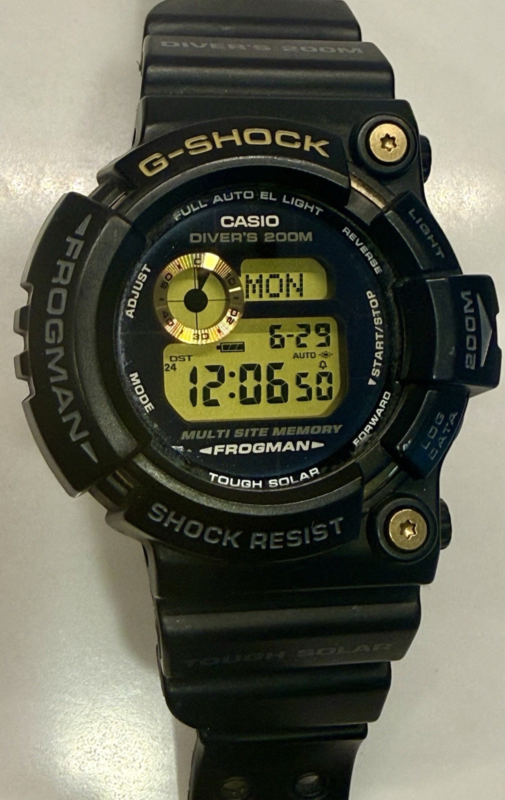 Casio G-SHOCK Frogman GW-225A-1DR Tough Solar 200m Diver Digital Box