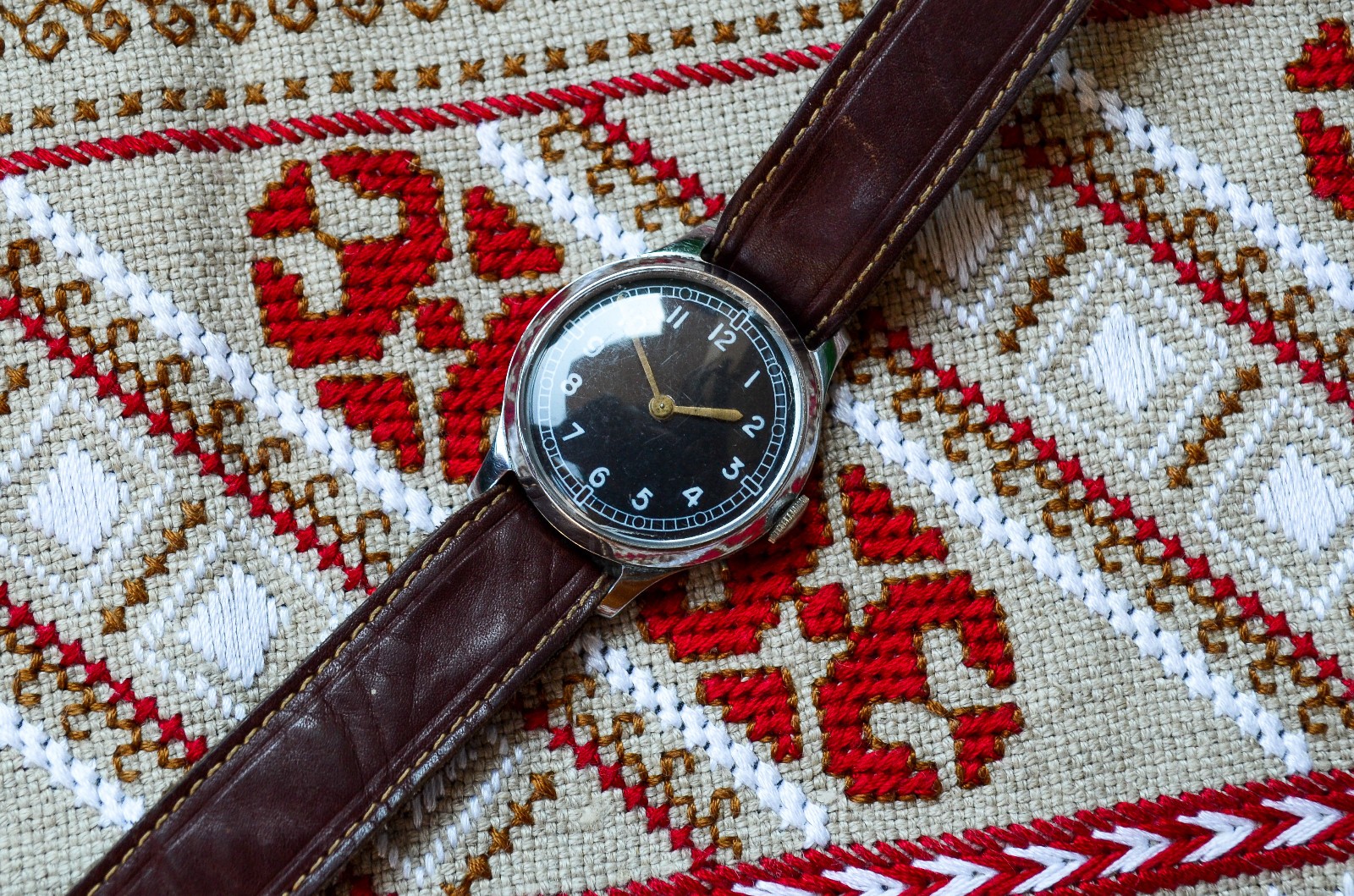 1940’s Antique Vintage Mechanical military Pilots GERMAN Wristwatch WWII SCARCE