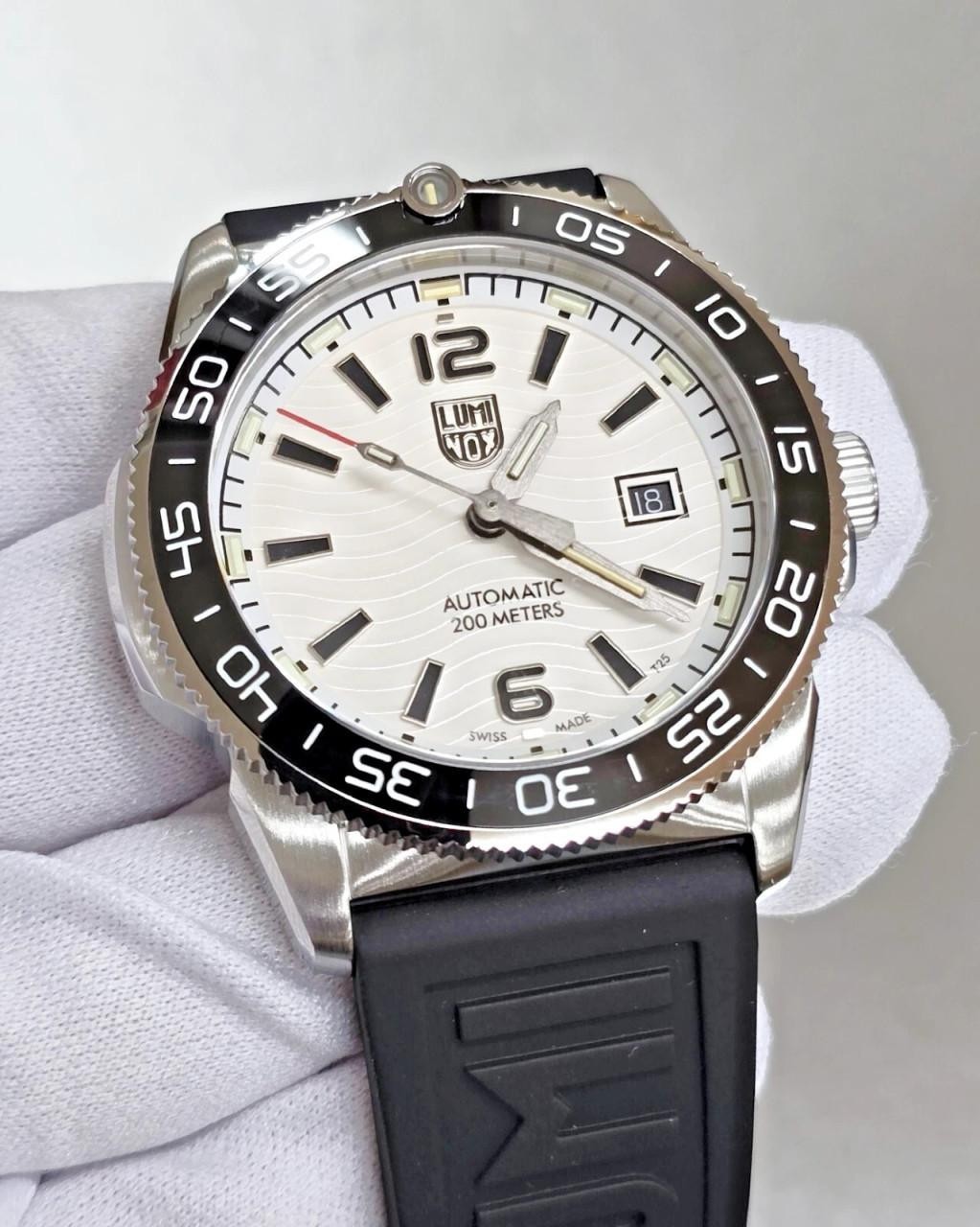 Luminox Pacific Diver 42mm Midnight Mariner Dive Mens Watch XS.3101.H (WHITE)