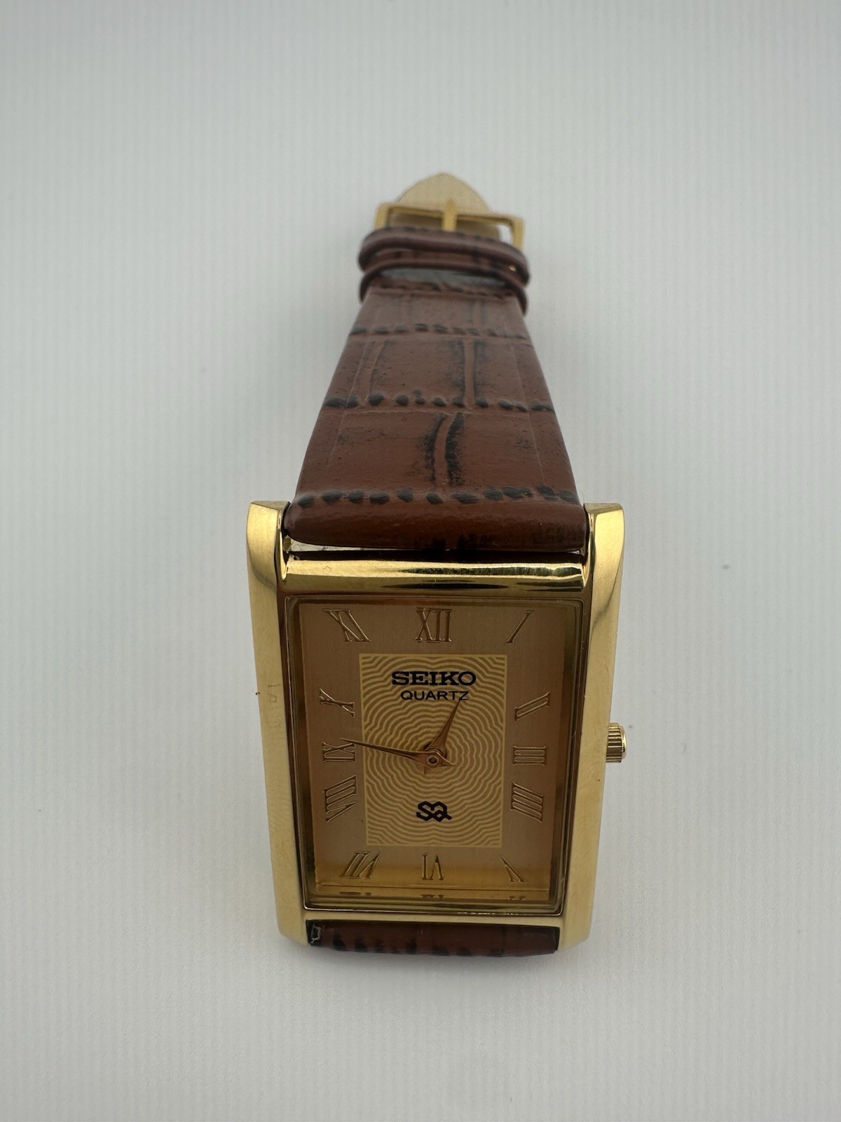 GOLD DIAL-Vintage Seiko Slim Quartz Men’s Wrist Watch