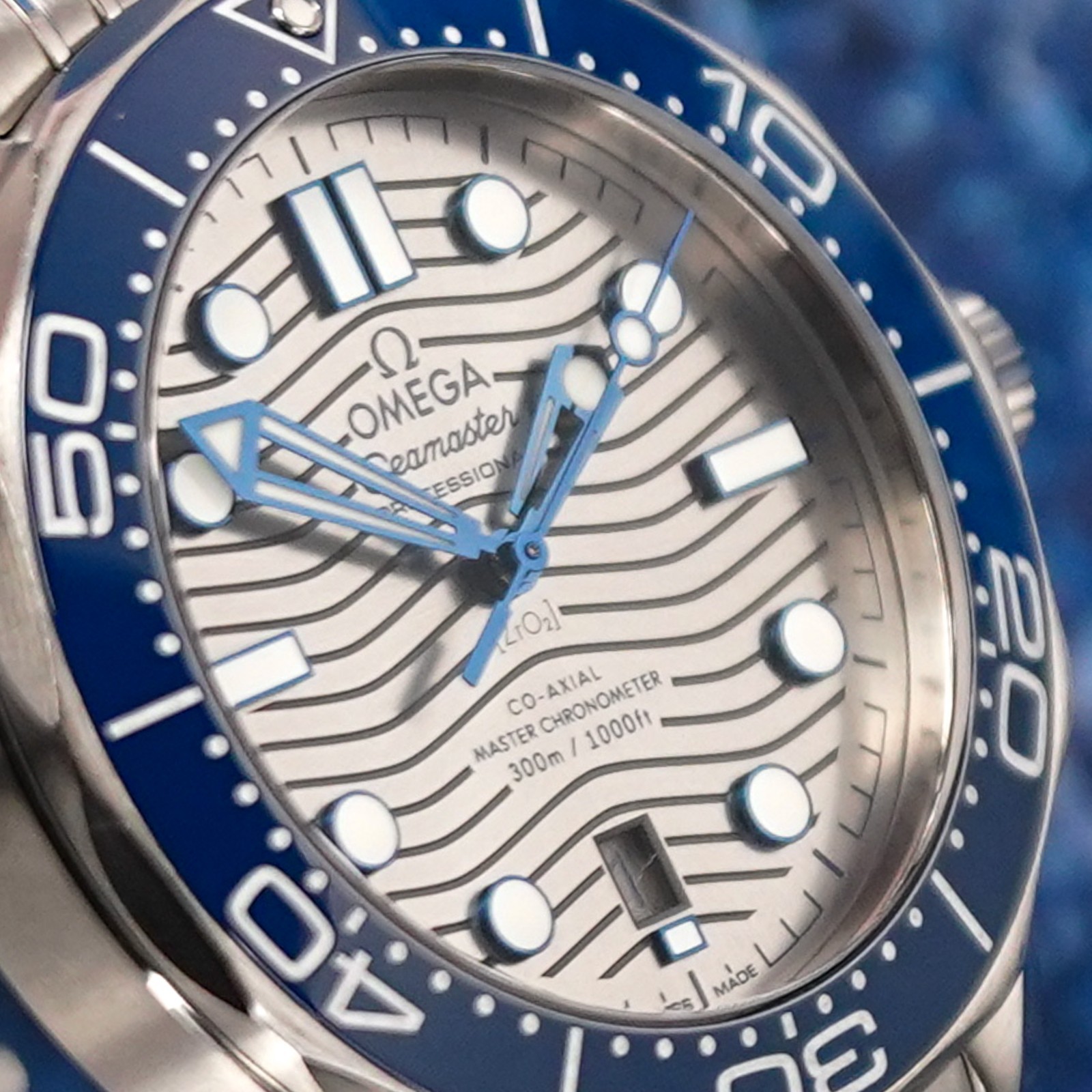 Omega Seamaster Diver 300M – 42mm – 210.30.42.20.06.001 – Grey Dial – 2019 – B&P