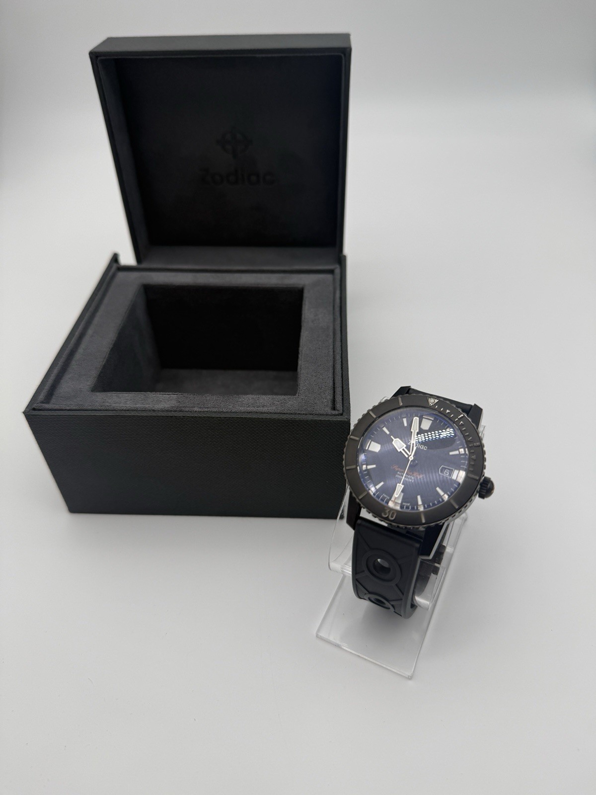 Zodiac Super Seawolf Blackout 40mm Automatic Dive Watch -Excellent Cond. W/Box