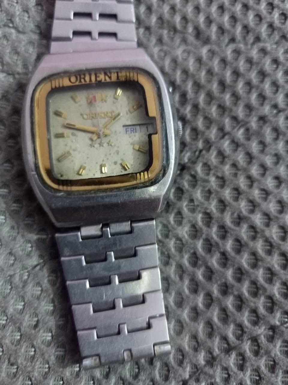 Orient 3 Stars Vintage 1970s Automatic Watch Gold Dial Men Day Date Stainless