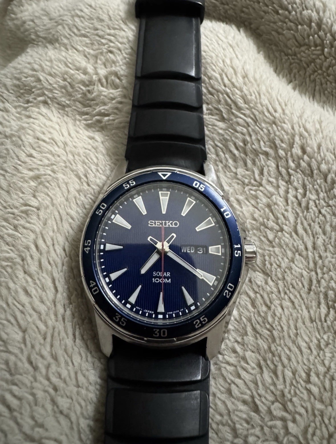 Seiko Solar Quartz 100m Day/Date Blue Dial Blue Bezel Watch w/ Extra Straps