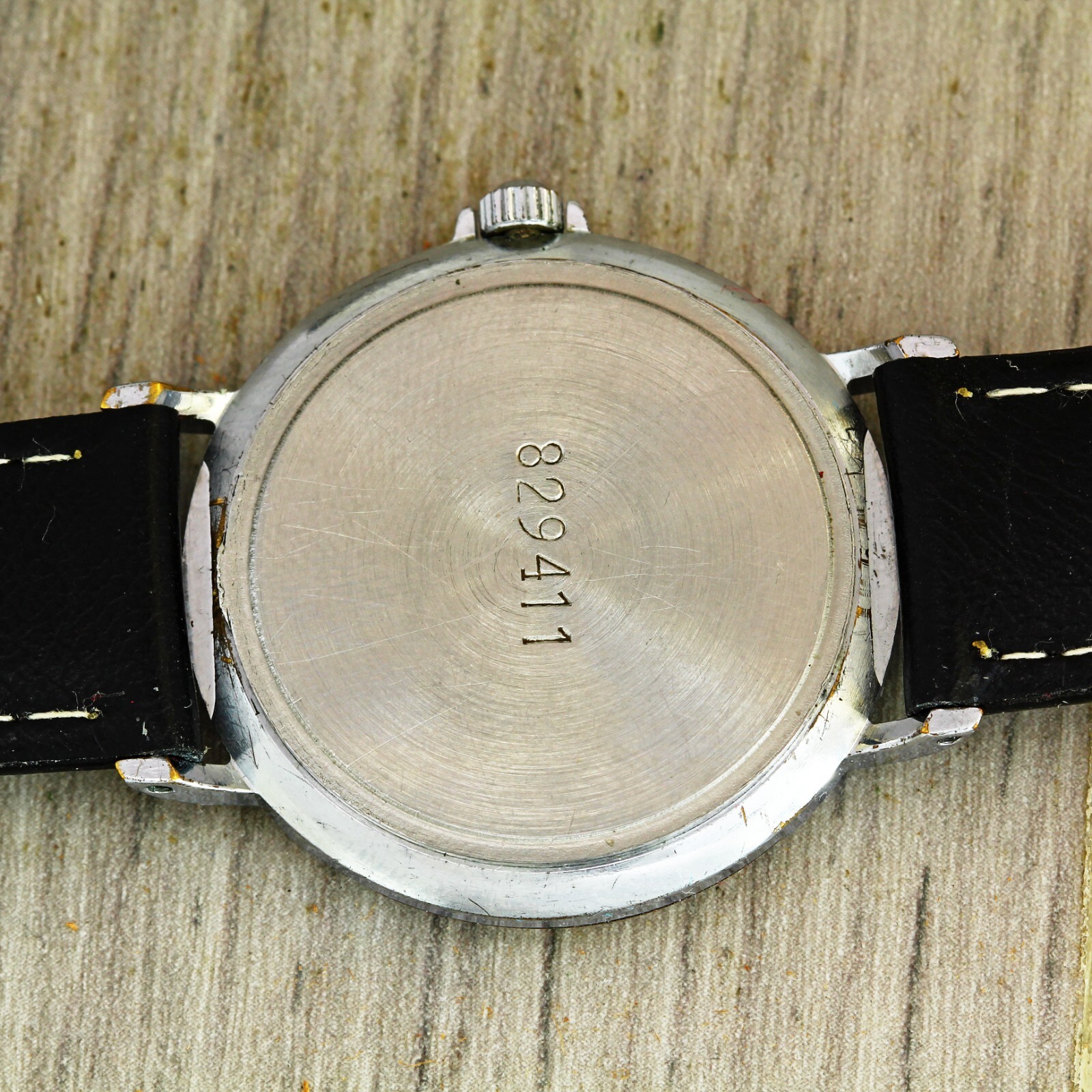 Poljot 1656 USSR Soviet quartz wristwatch export version inscriptions in English