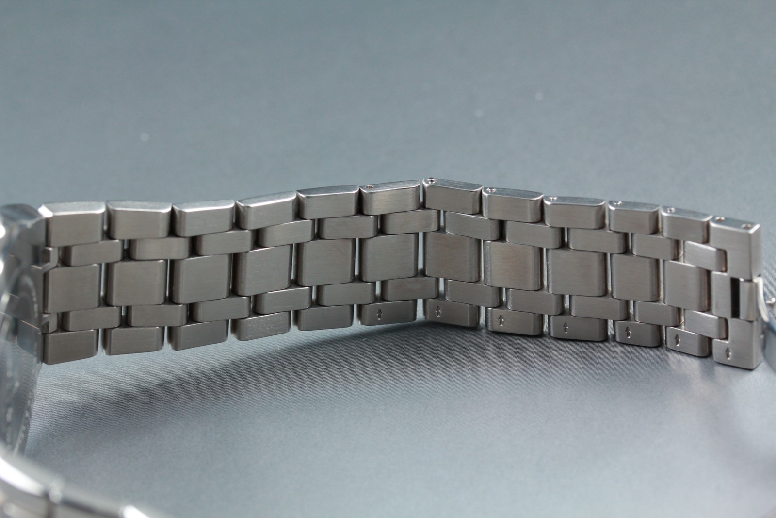 Maurice Lacroix Aikon AI1008 Black SS Date Quartz Swiss Made Watch [Box Damaged]