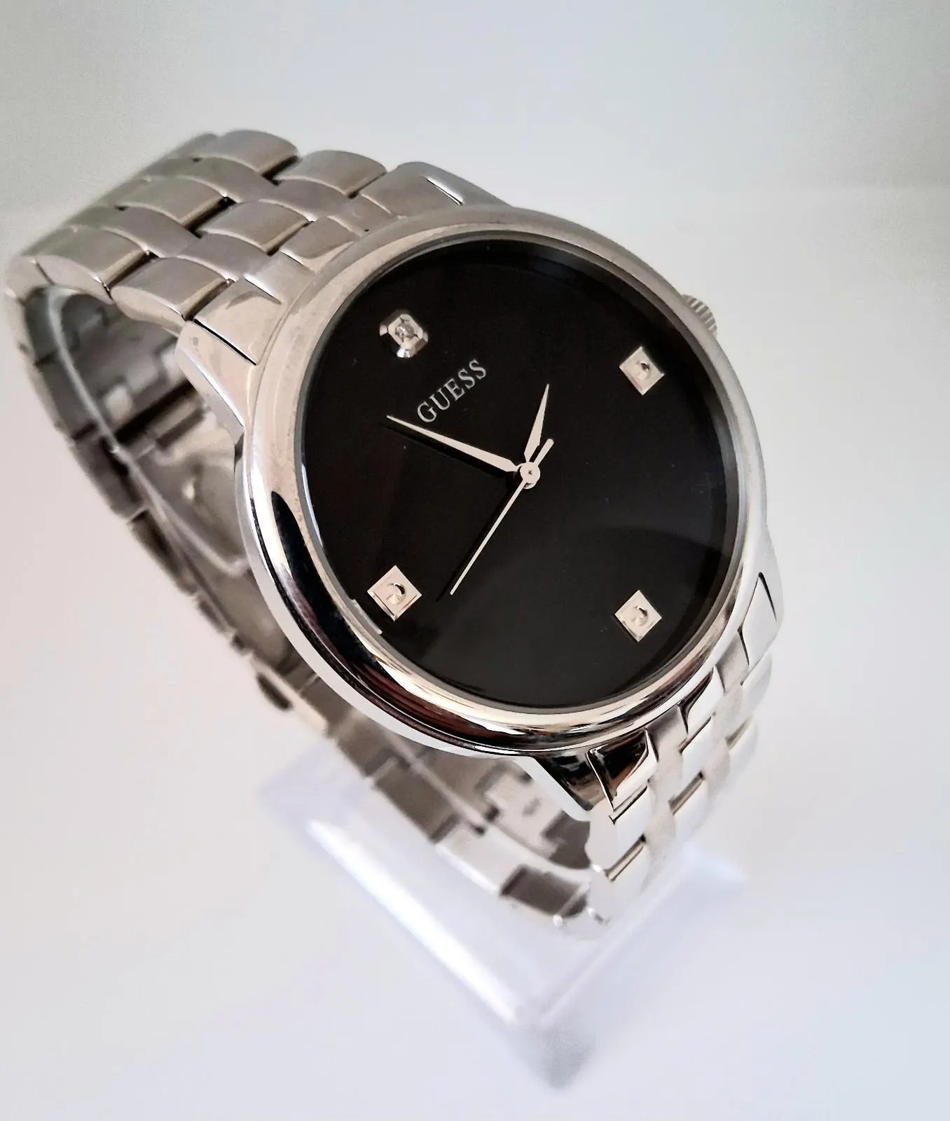 Rare Men’s Guess Watch w/Diamond Pointers