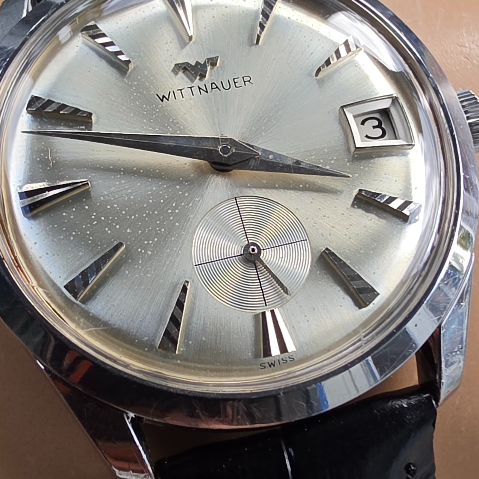 Vintage WITTNAUER men’s manual wind watch Ref:6300 Date rare dial swiss 1960s