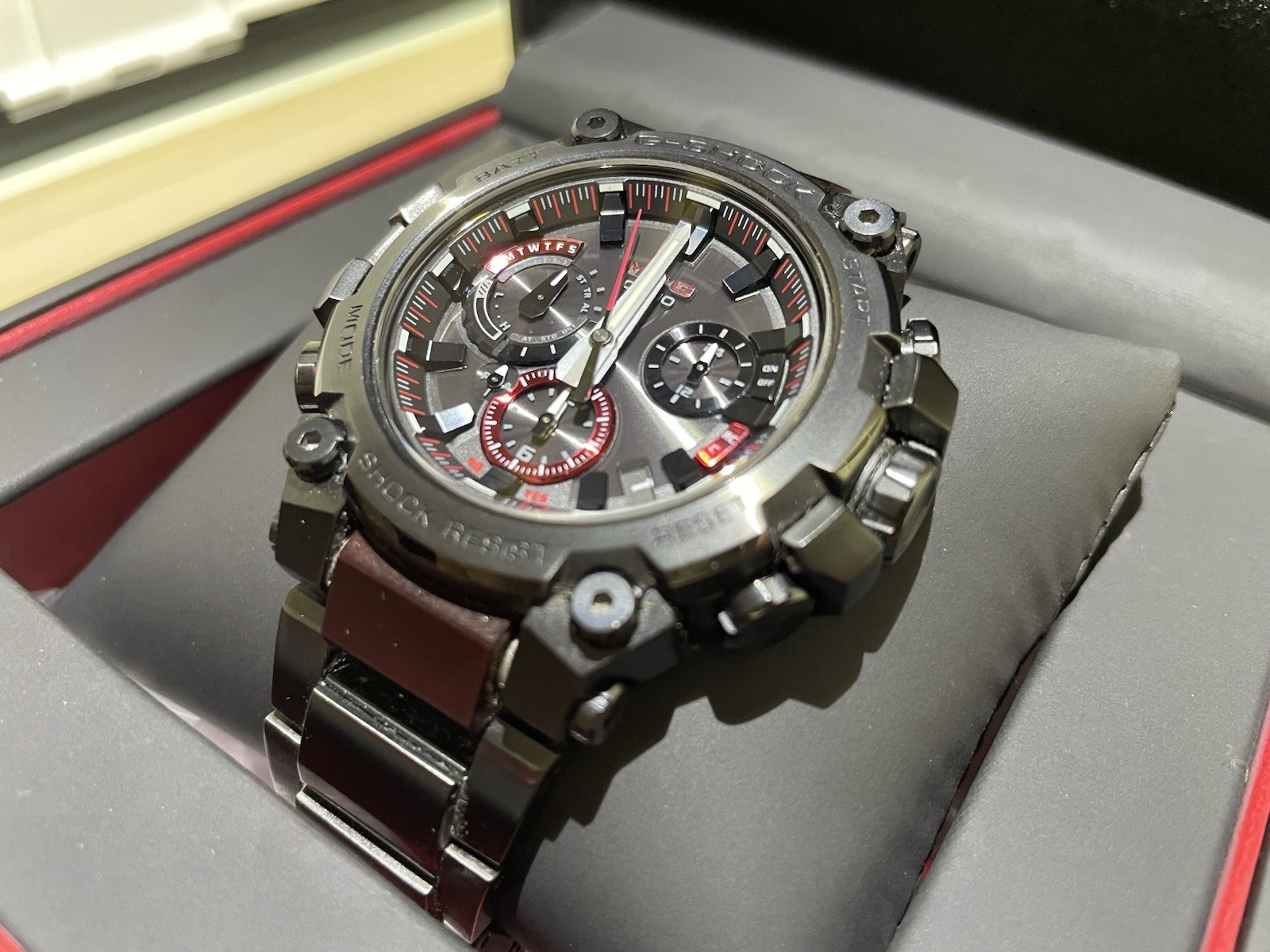 Casio G-SHOCK MT-G B3000BD1A Black Stainless Steel Chronograph Quartz 200m Watch