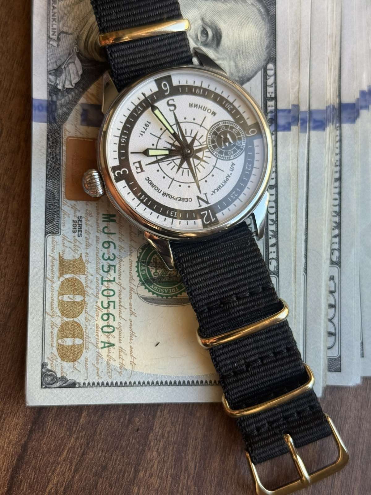 Watch Mechanical Wrist Molniya Compass Men’s Russian Soviet USSR Strap Vintage