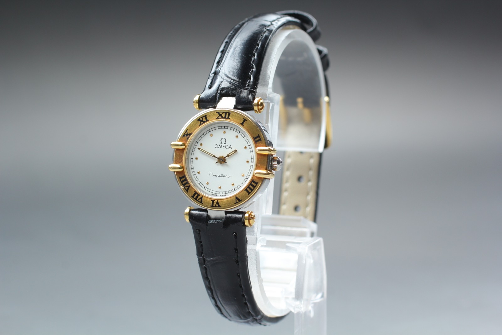 [N MINT] OMEGA Constellation 595.108 K18 Gold Roman Round Quartz Ladies Watch