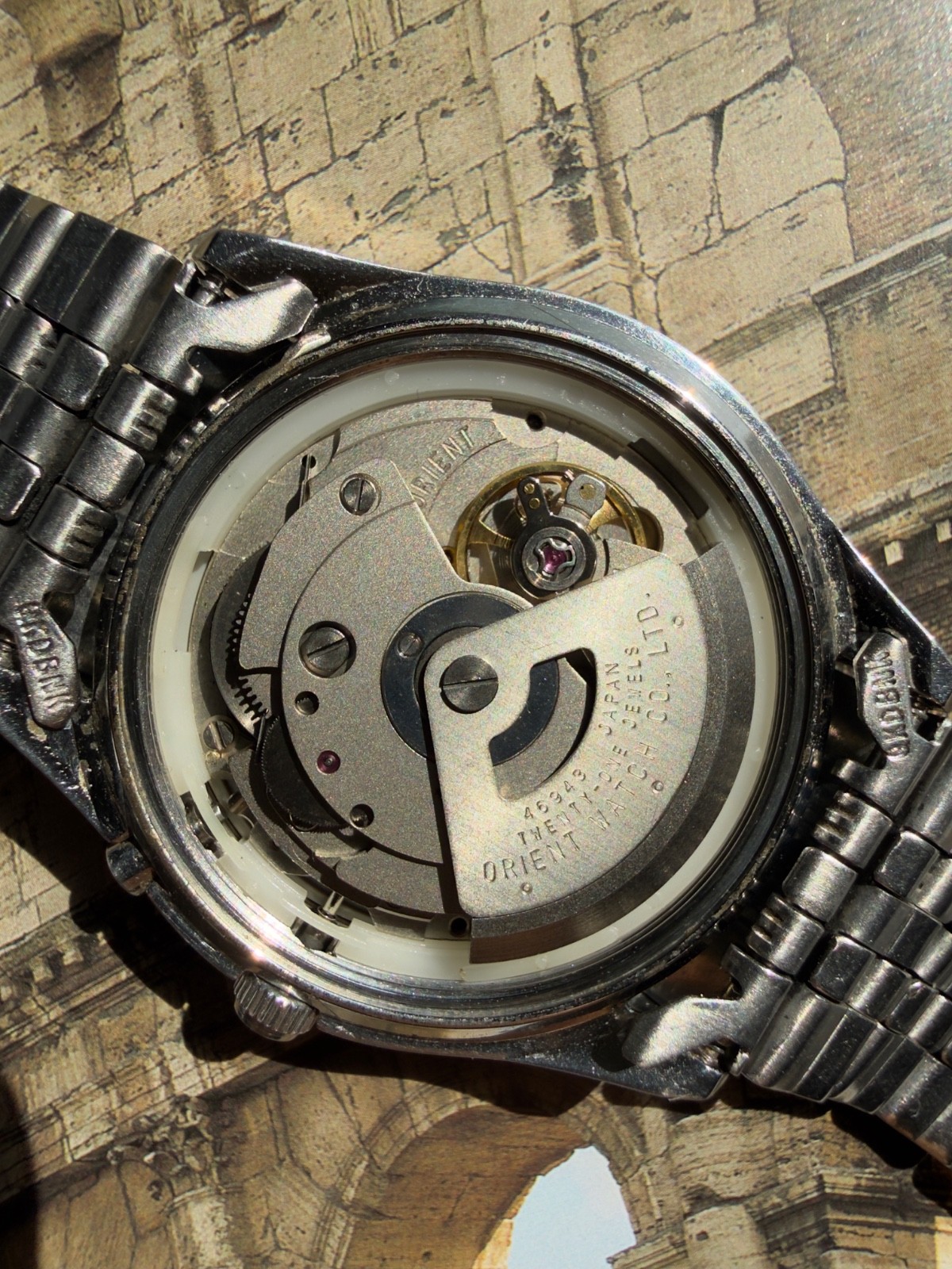 Orient 3 Star EMJ43-00 | Cream Sunburst Dial | Pointer Day Display | Automatic |