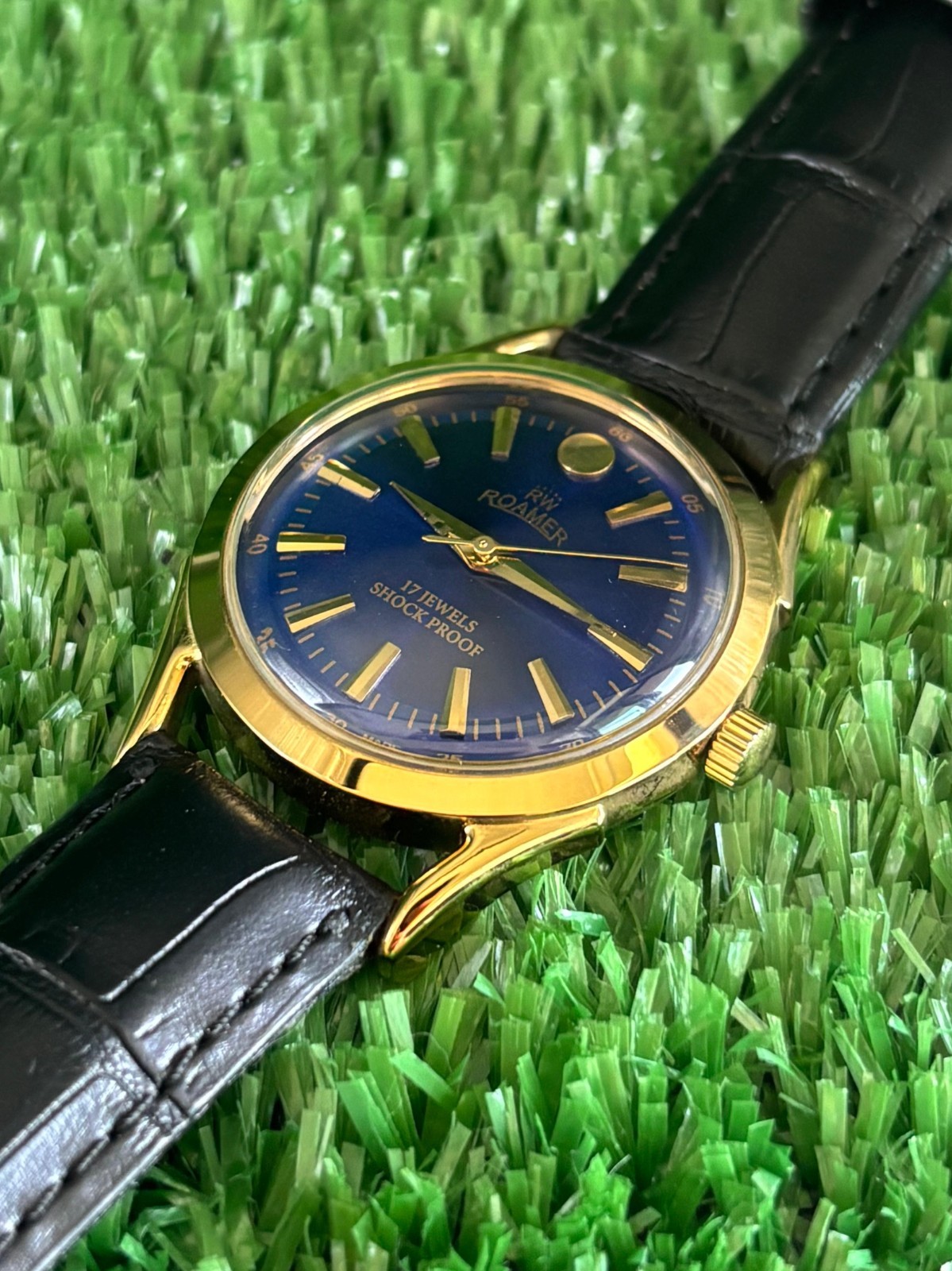 Rare Vintage Roamer ST96 Mechanical Men’s Wrist Watch – Mint
