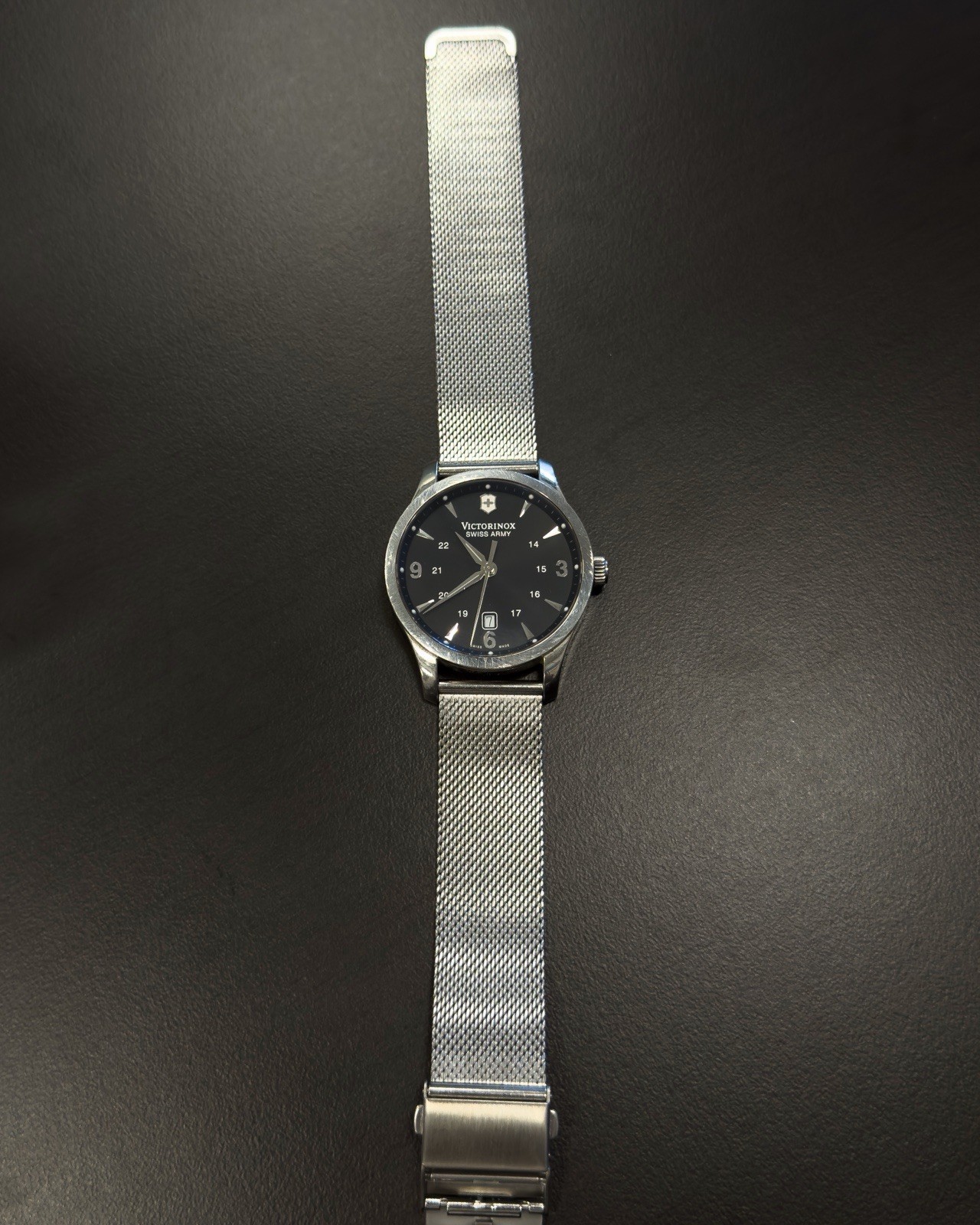 Victorinox Swiss Army Alliance Watch – Model 241474 – Stainless Steel