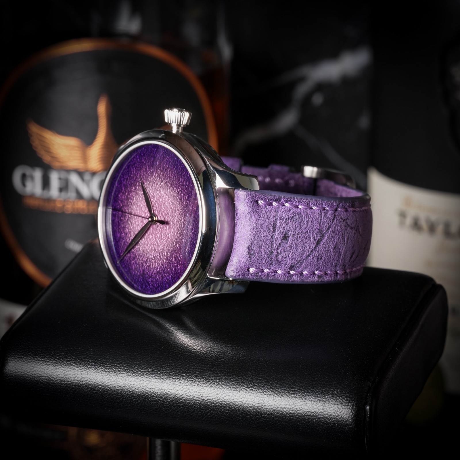 H. Moser & Cie. Endeavour | Purple Enamel Concept 40mm | Full Set