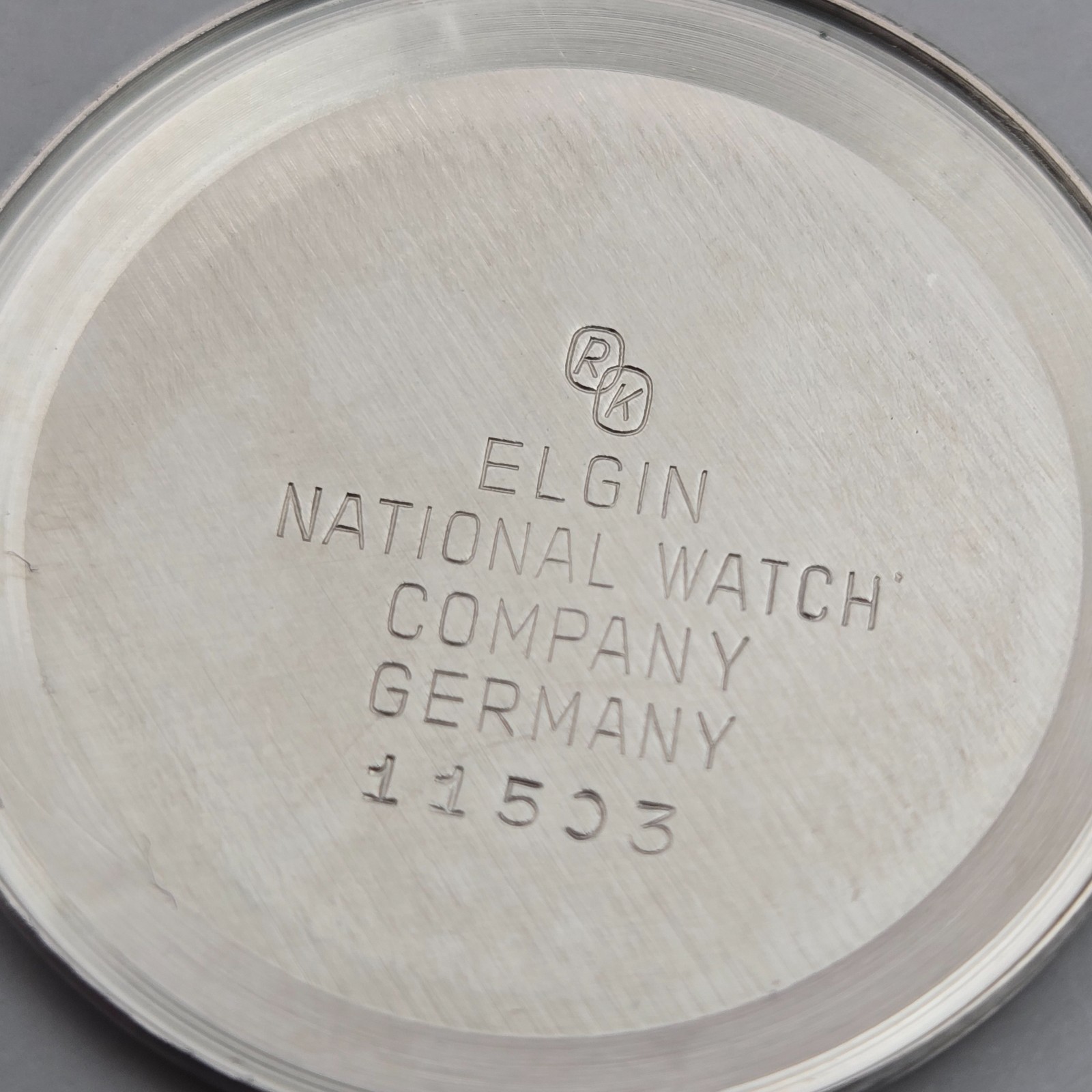Vintage ELGIN men’s manual wind watch Linen dial Germany 1960s