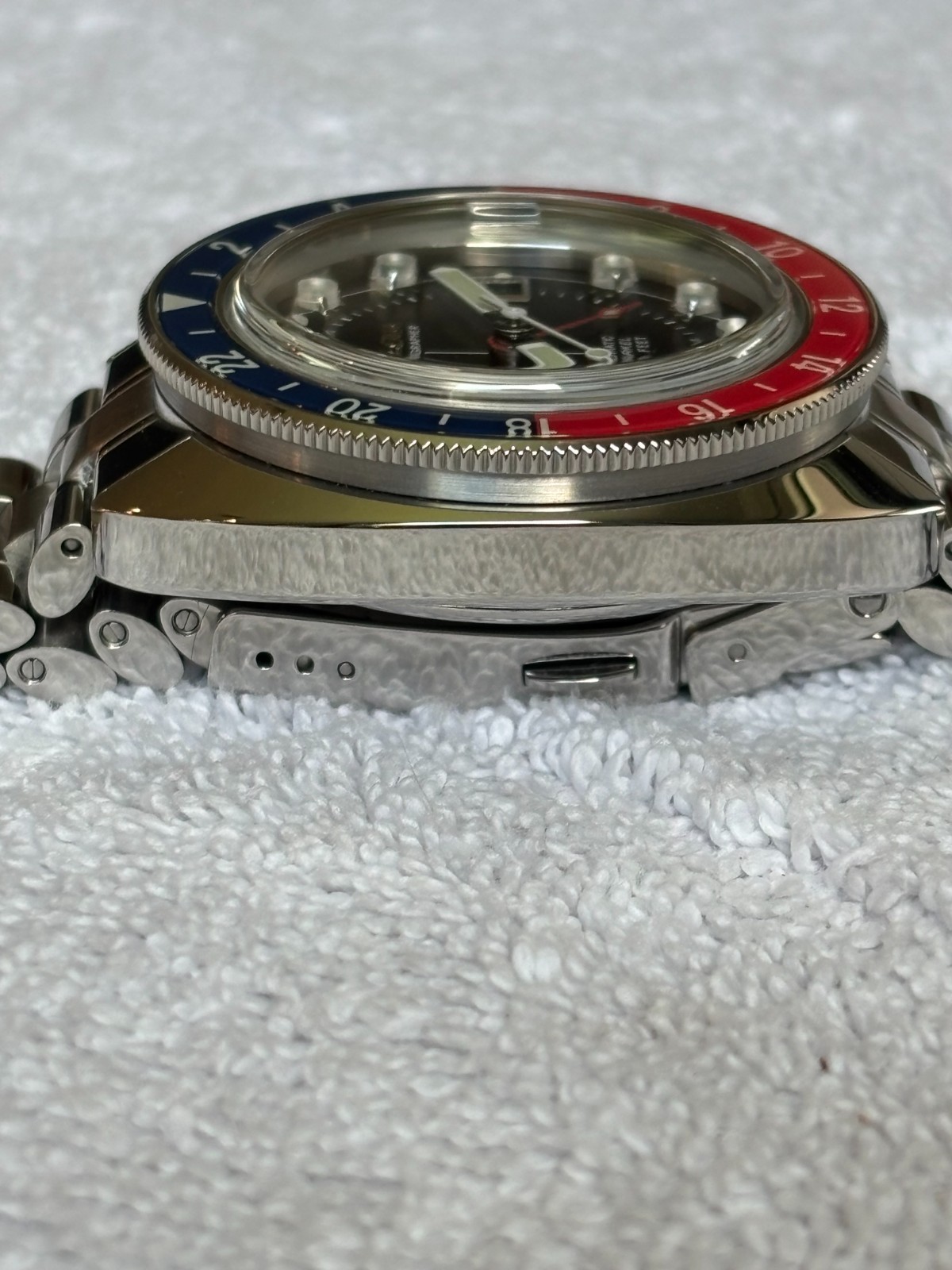 Bulova Oceanographer GMT Pepsi Devil Diver Automatic 96B405