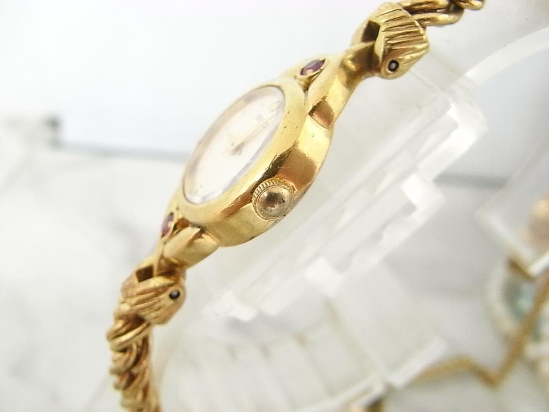Vintage SEIKO Ruby Round Ladies Watch 5