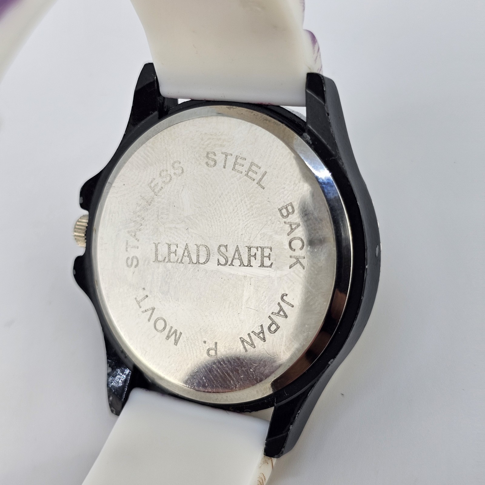 38mm Women’s Watch Black Dial Flowers Multicolor Plastic Bands NEW Battery