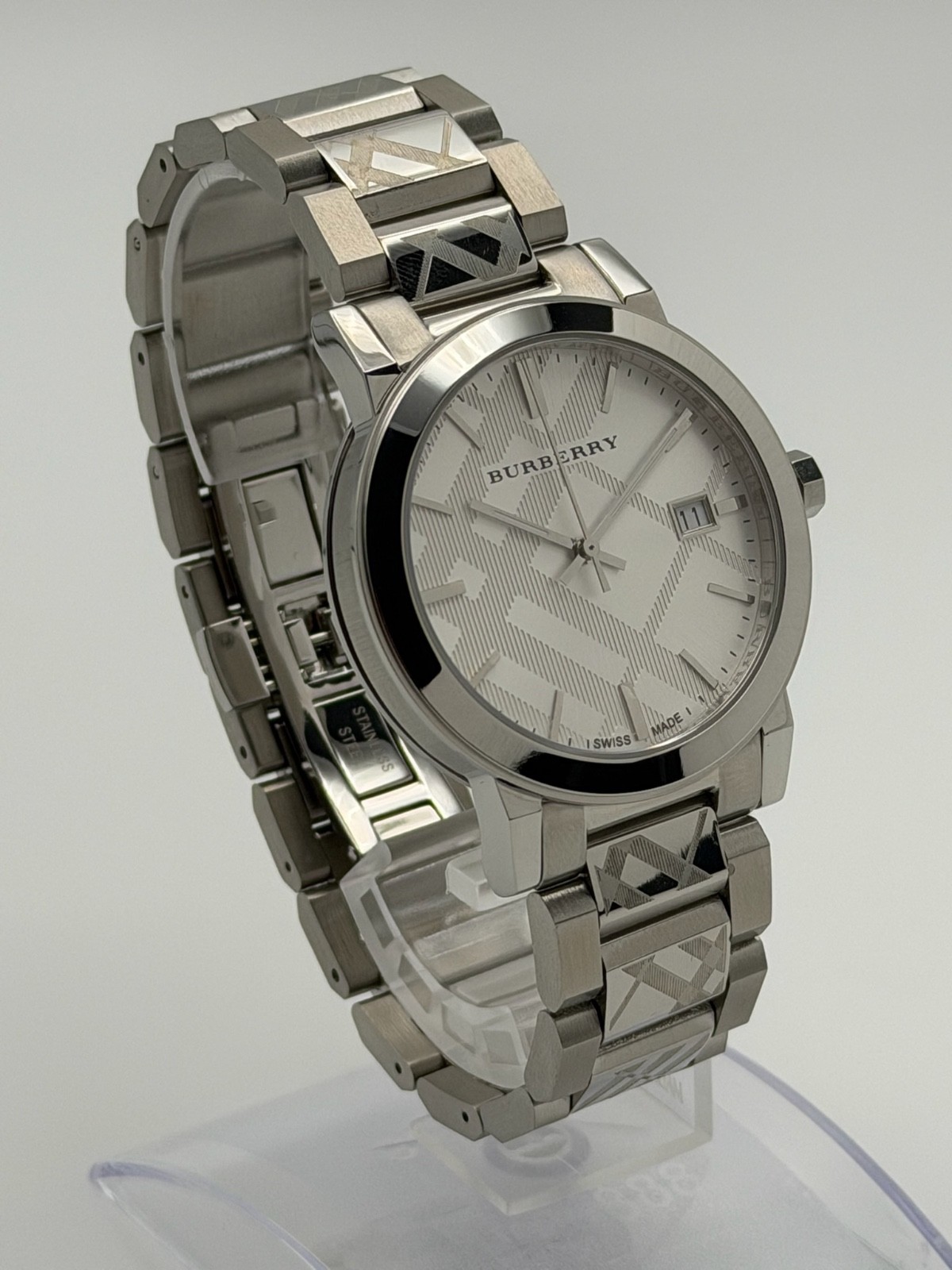 BURBERRY BU9037 Heritage Nova Check Swiss Silver 38mm Unisex Watch